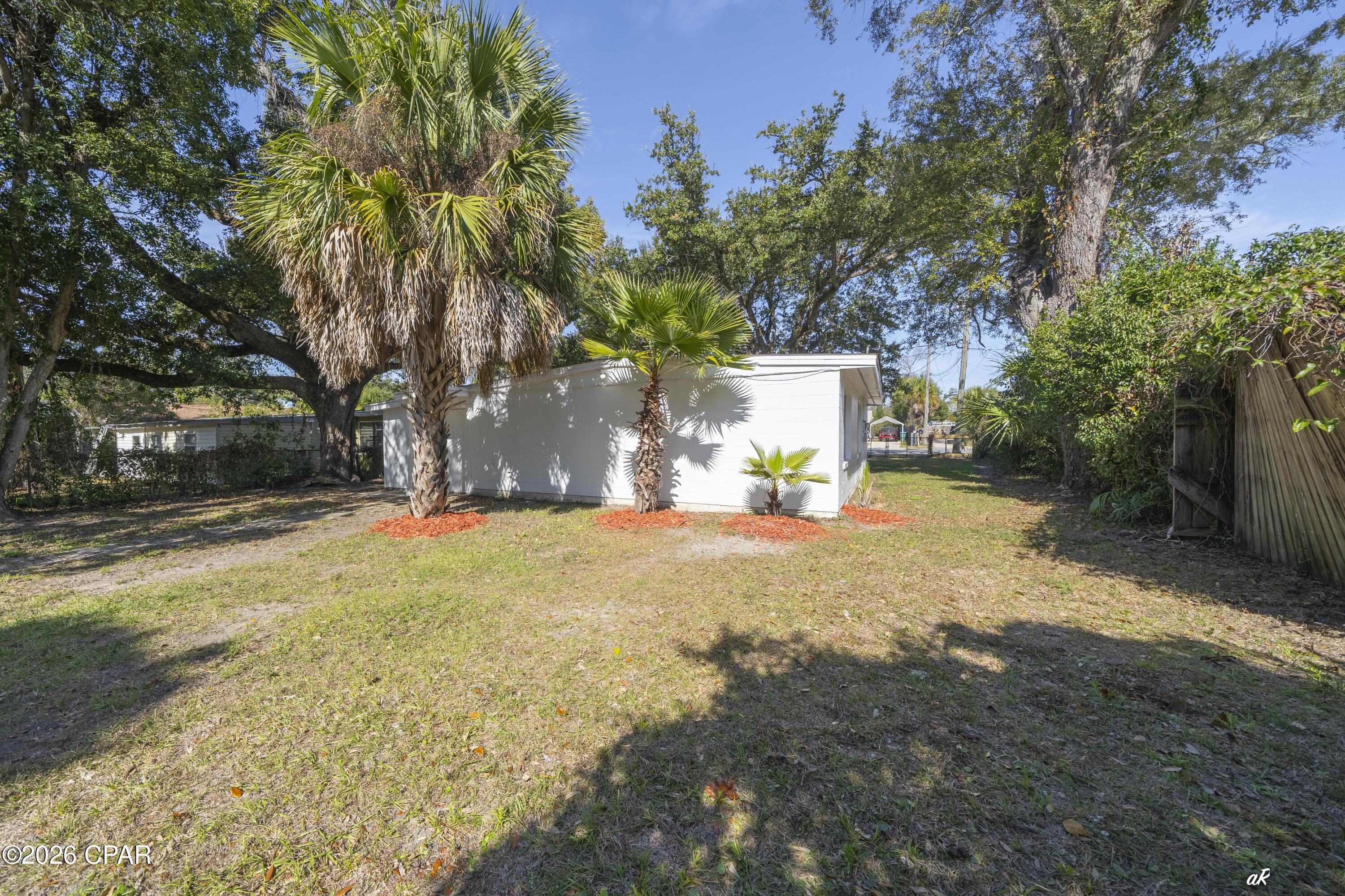 Image 27 For 3730 E 8th Court