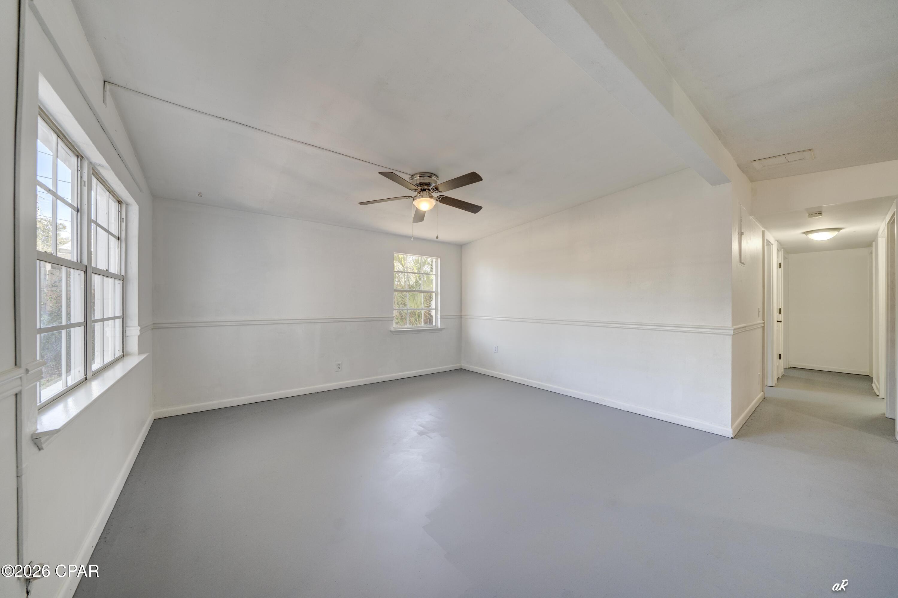 Image 3 For 3730 E 8th Court