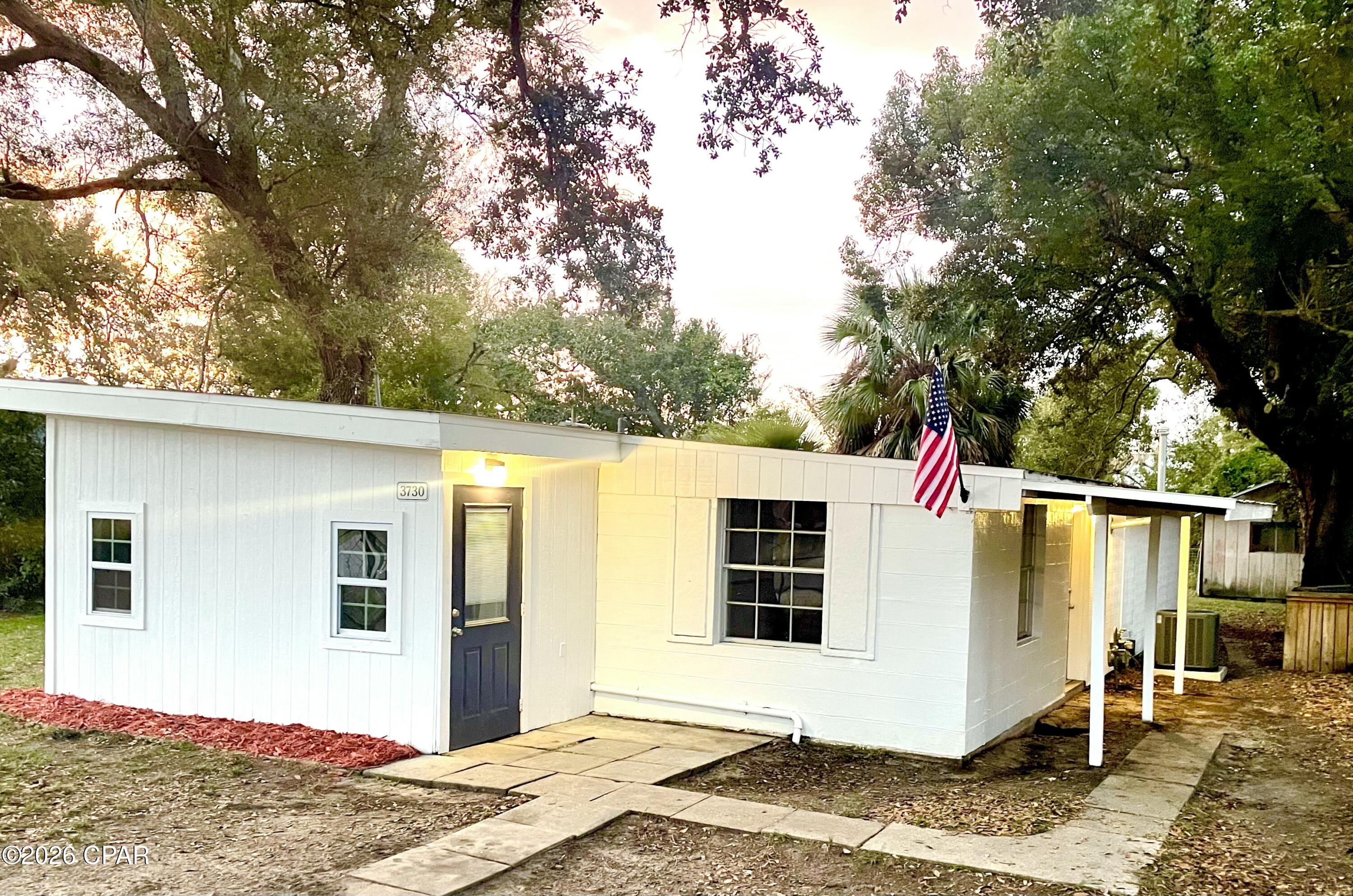 Image 30 For 3730 E 8th Court