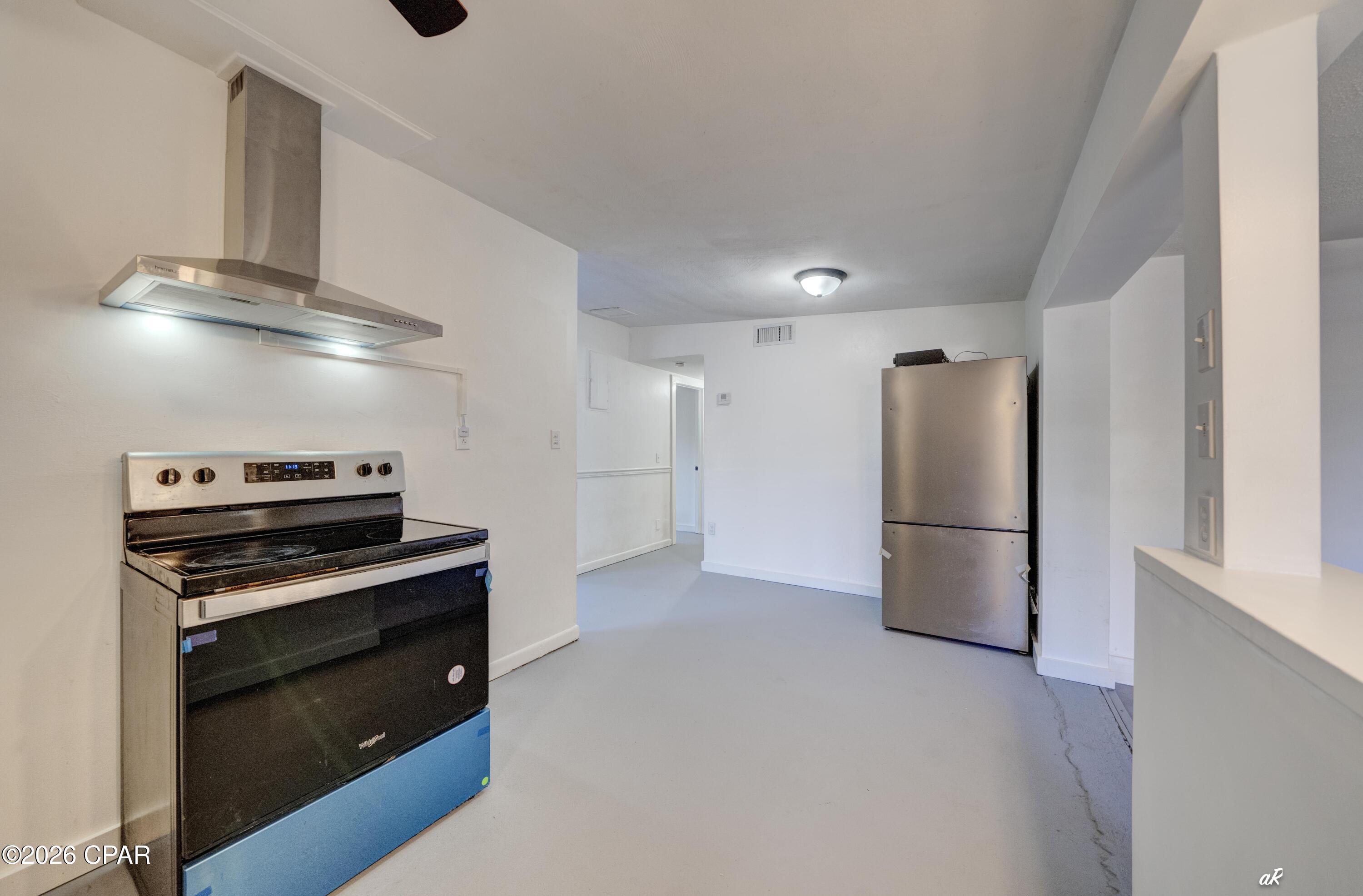 Image 9 For 3730 E 8th Court