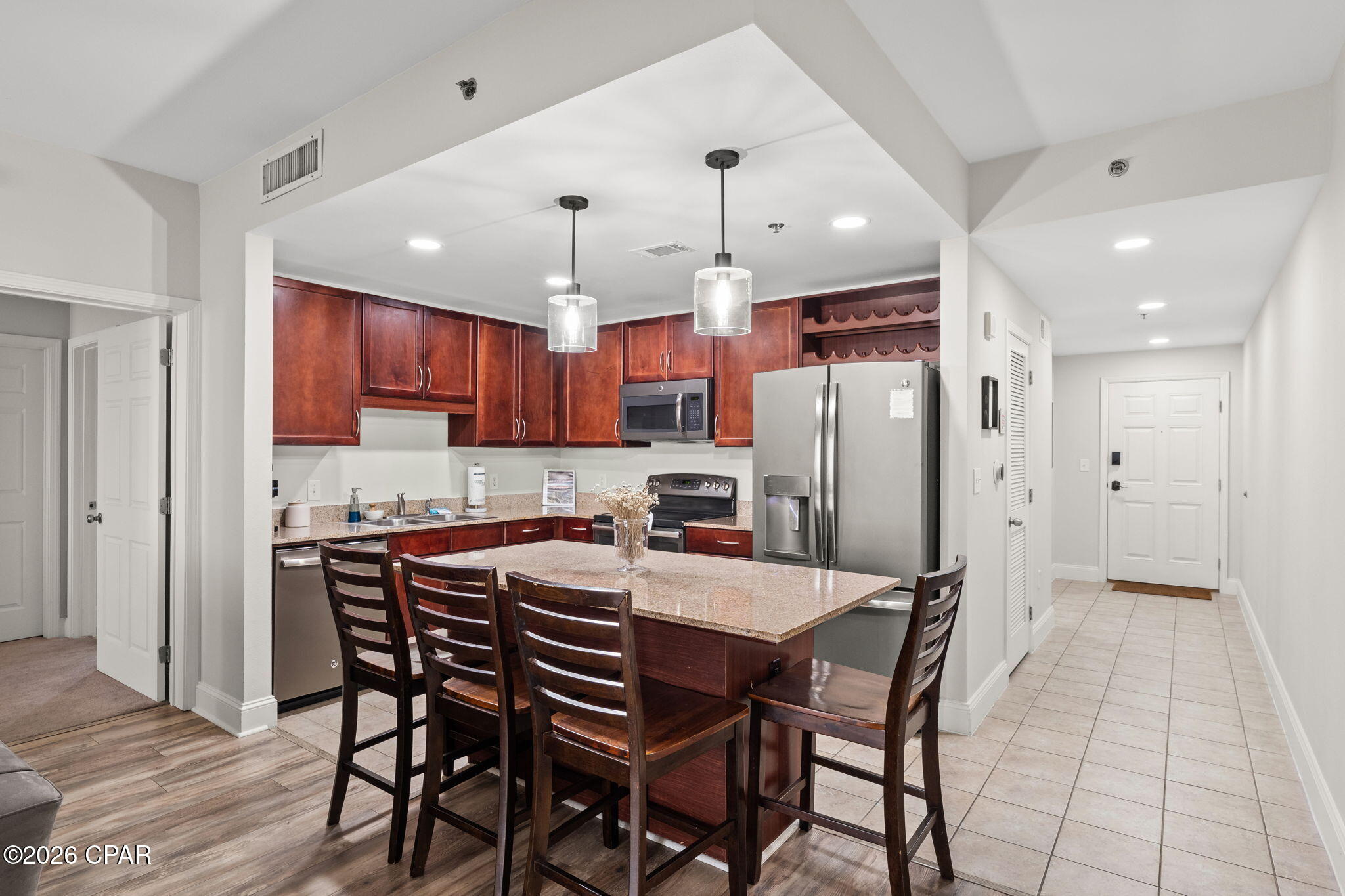 Image 11 For 9860 Thomas Drive 1706