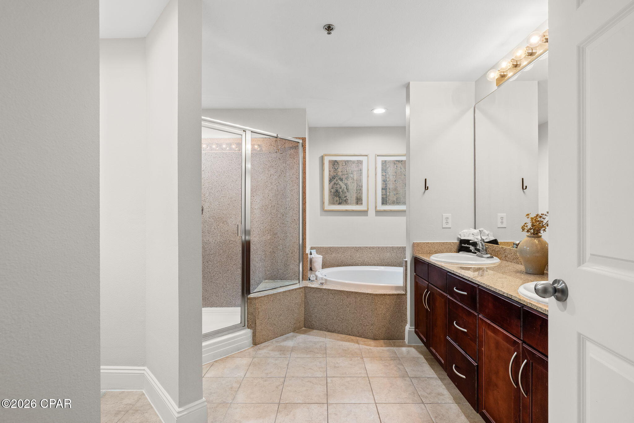 Image 24 For 9860 Thomas Drive 1706