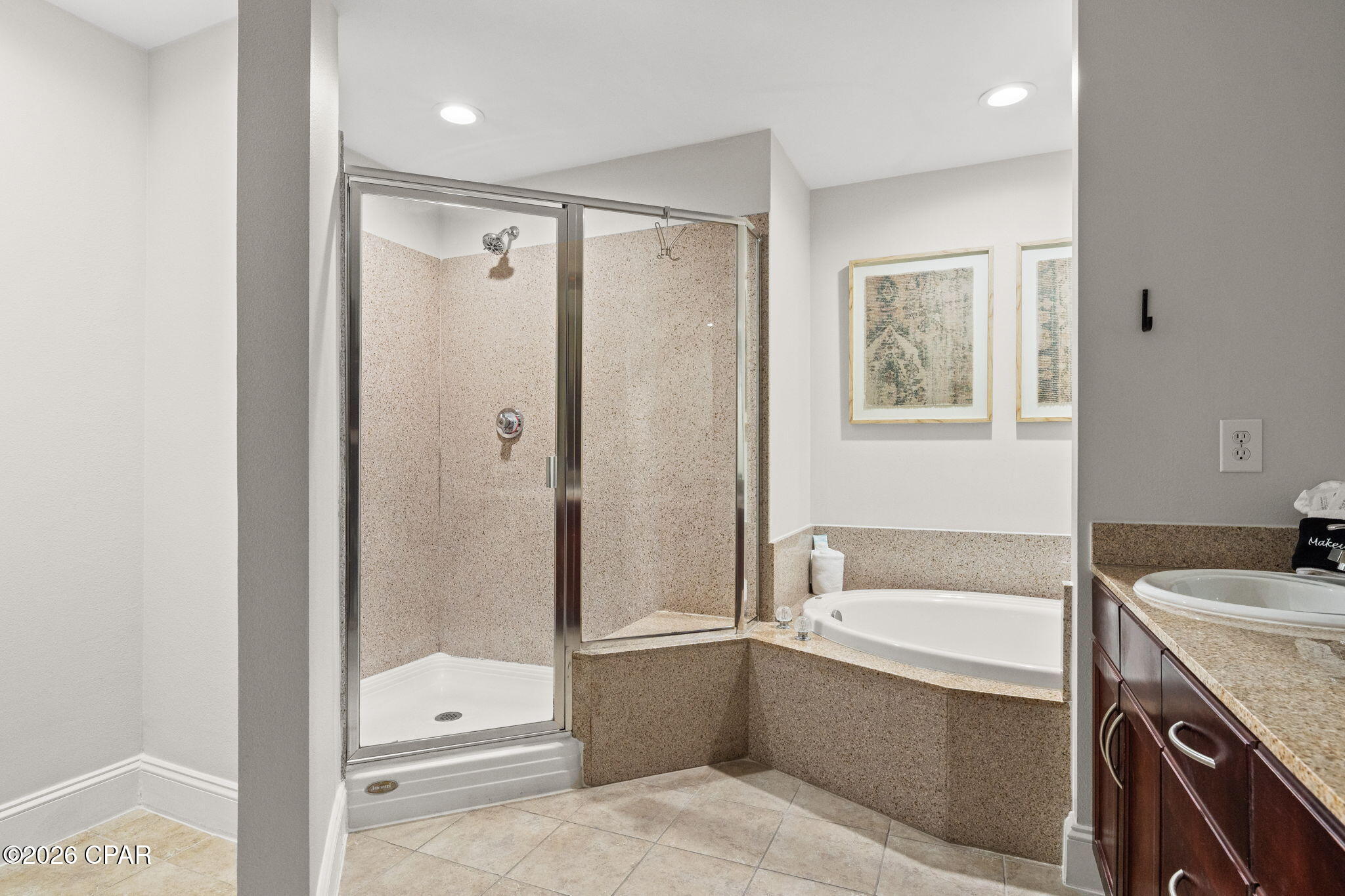 Image 25 For 9860 Thomas Drive 1706