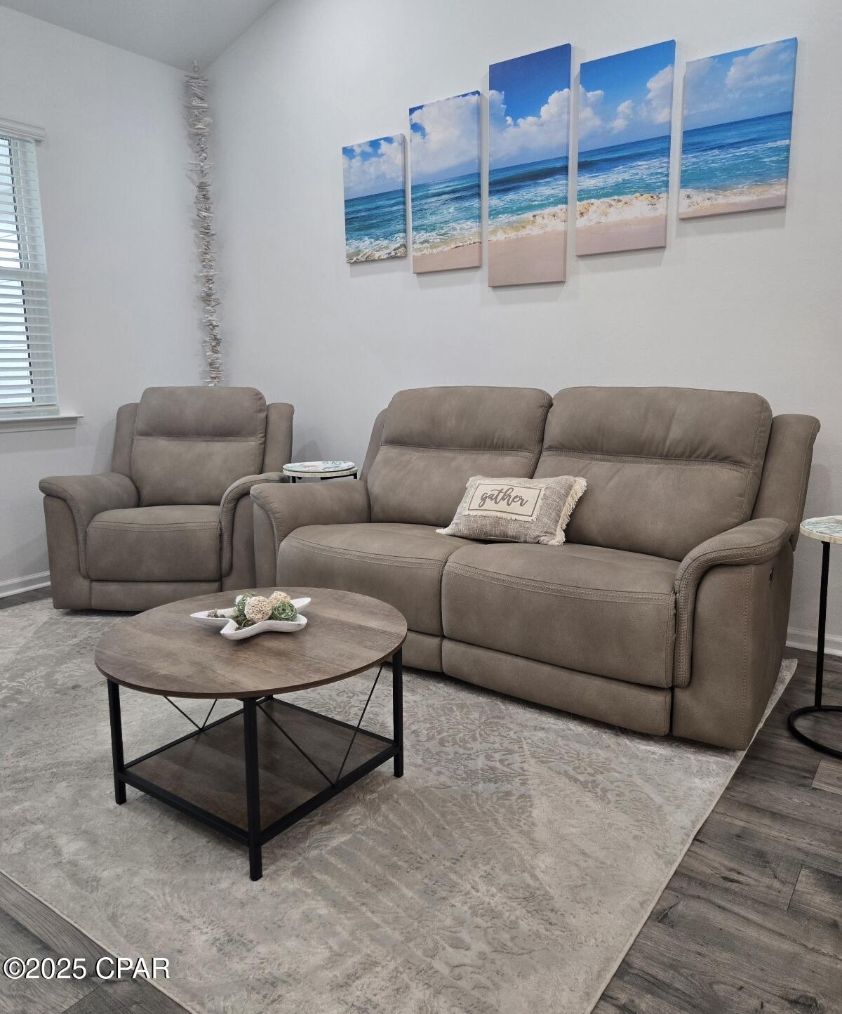 Image 19 For 8958 Parrot Place