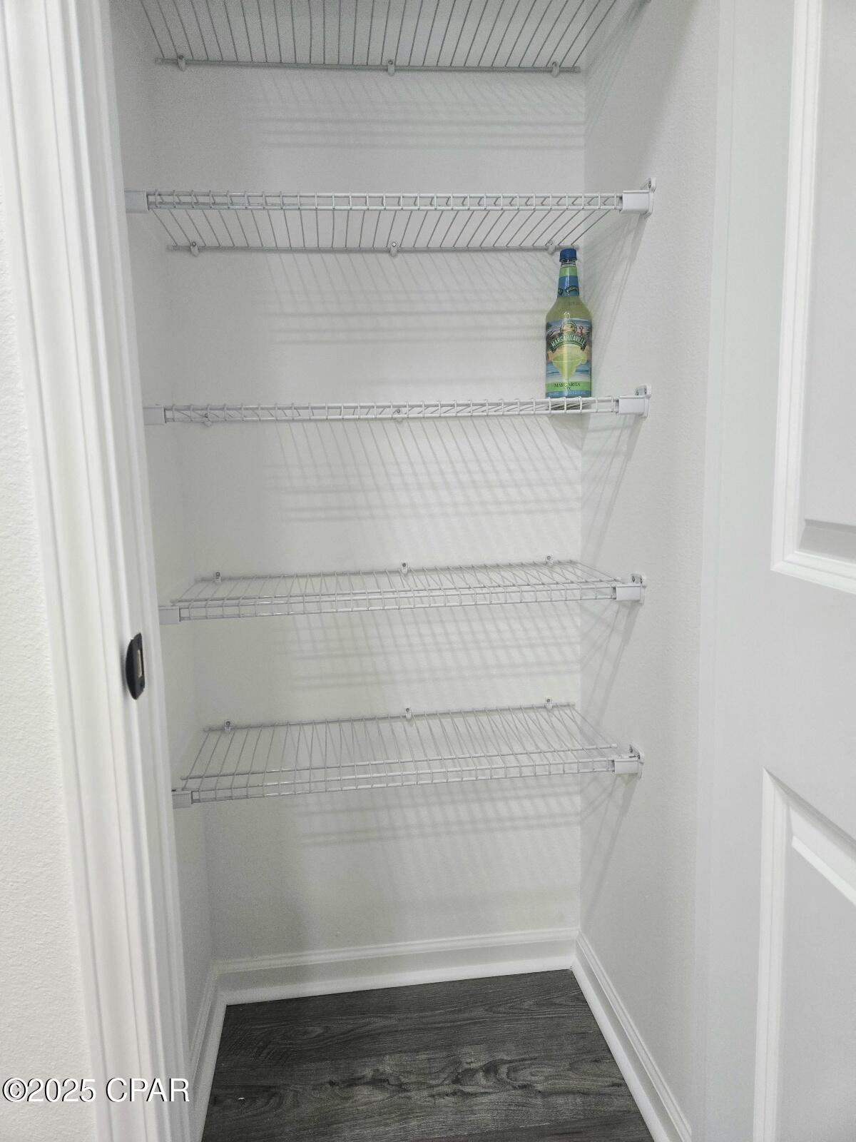 Image 7 For 8958 Parrot Place