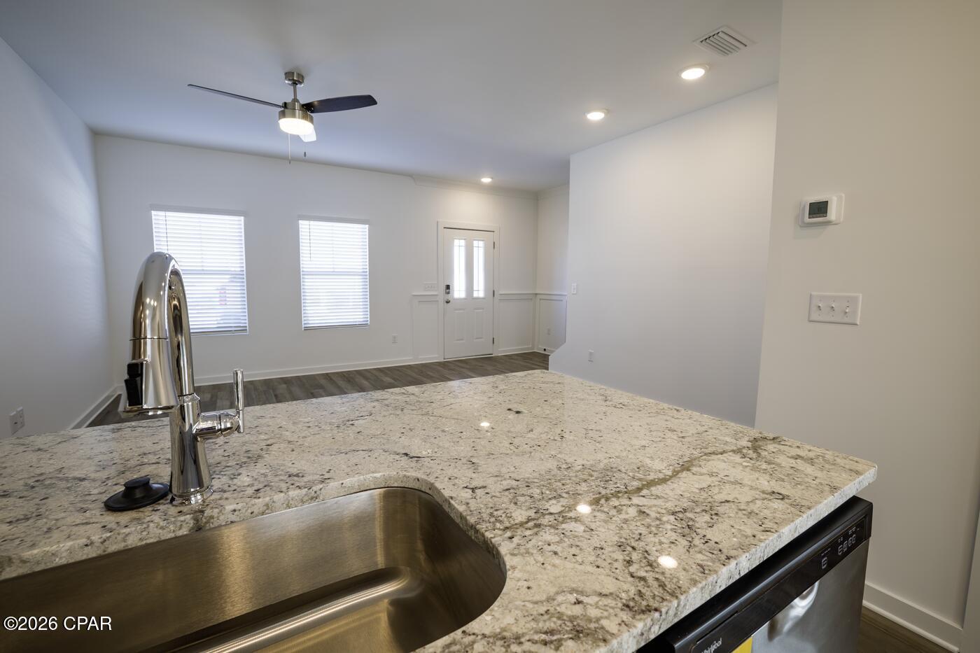 Image 3 For 5862 Tyndall Place