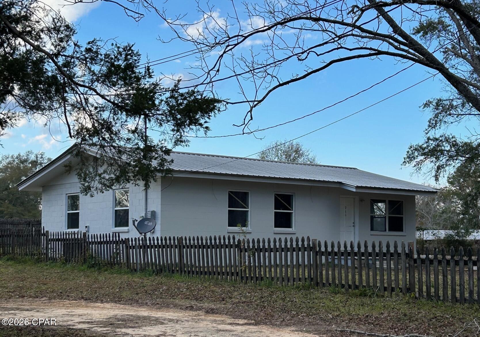 Details for 711 Cotton Street, Bonifay, FL 32425