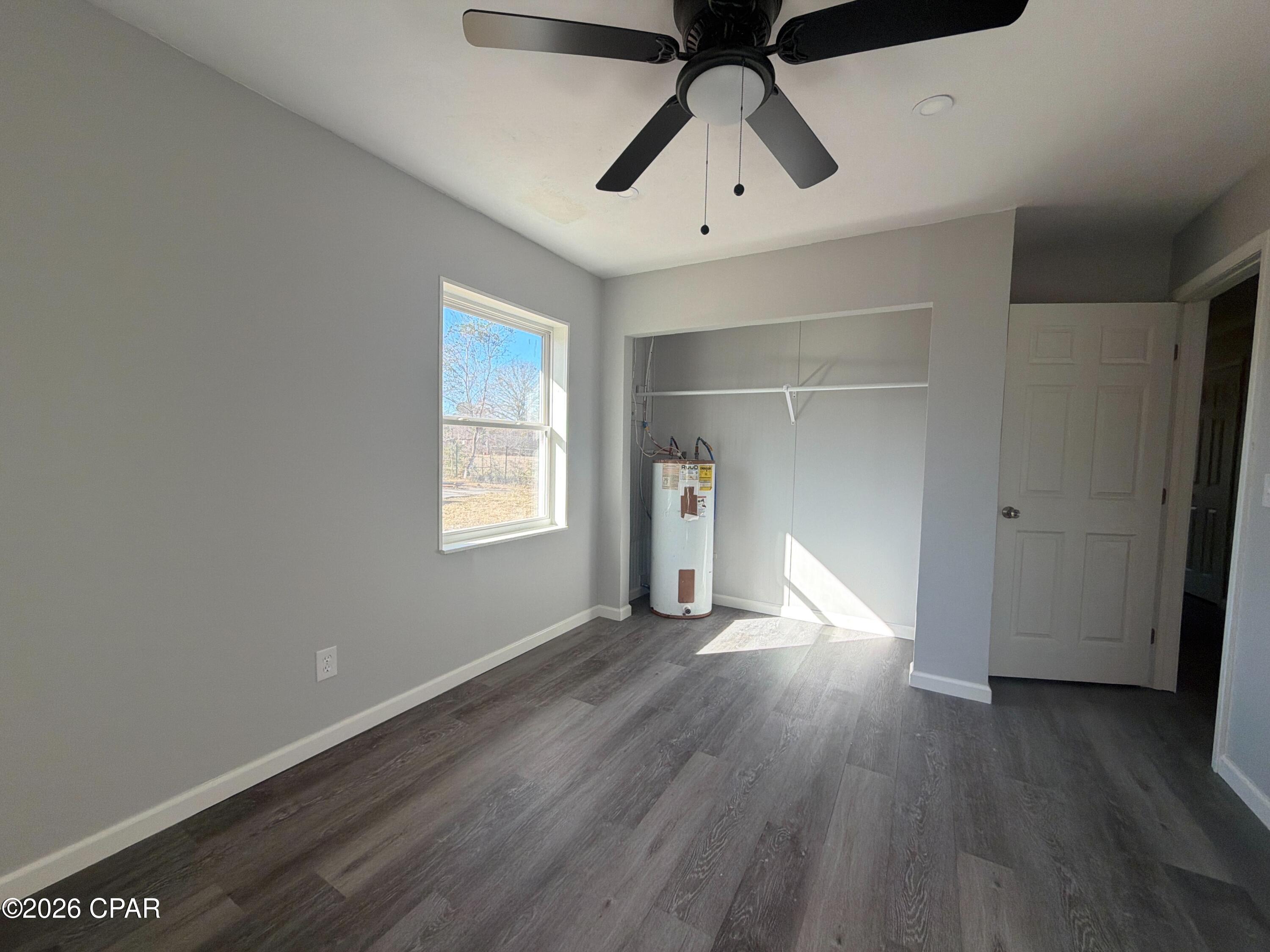 Image 7 For 711 Cotton Street