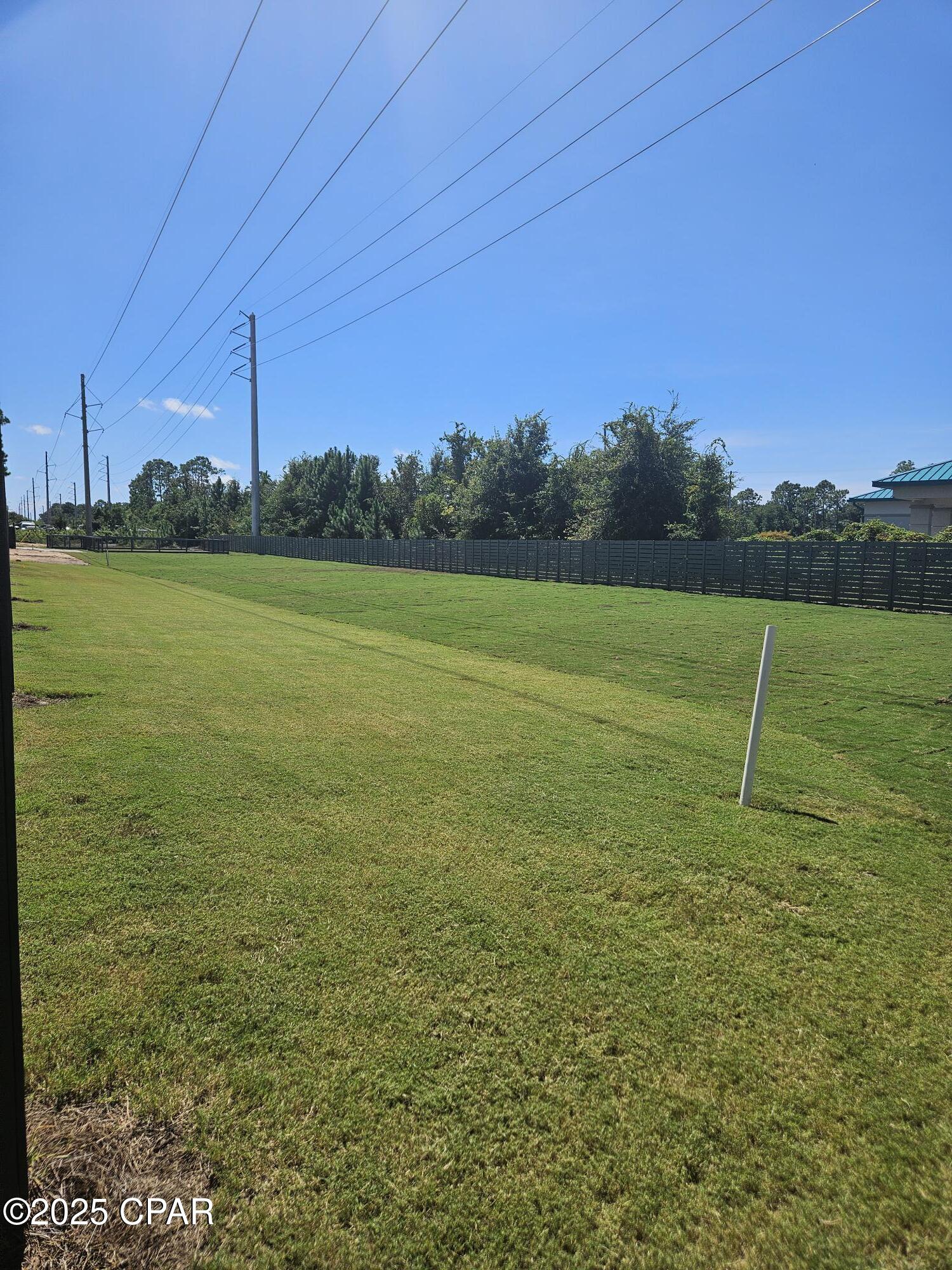 Image 15 For 7651 Lumen Lane 9