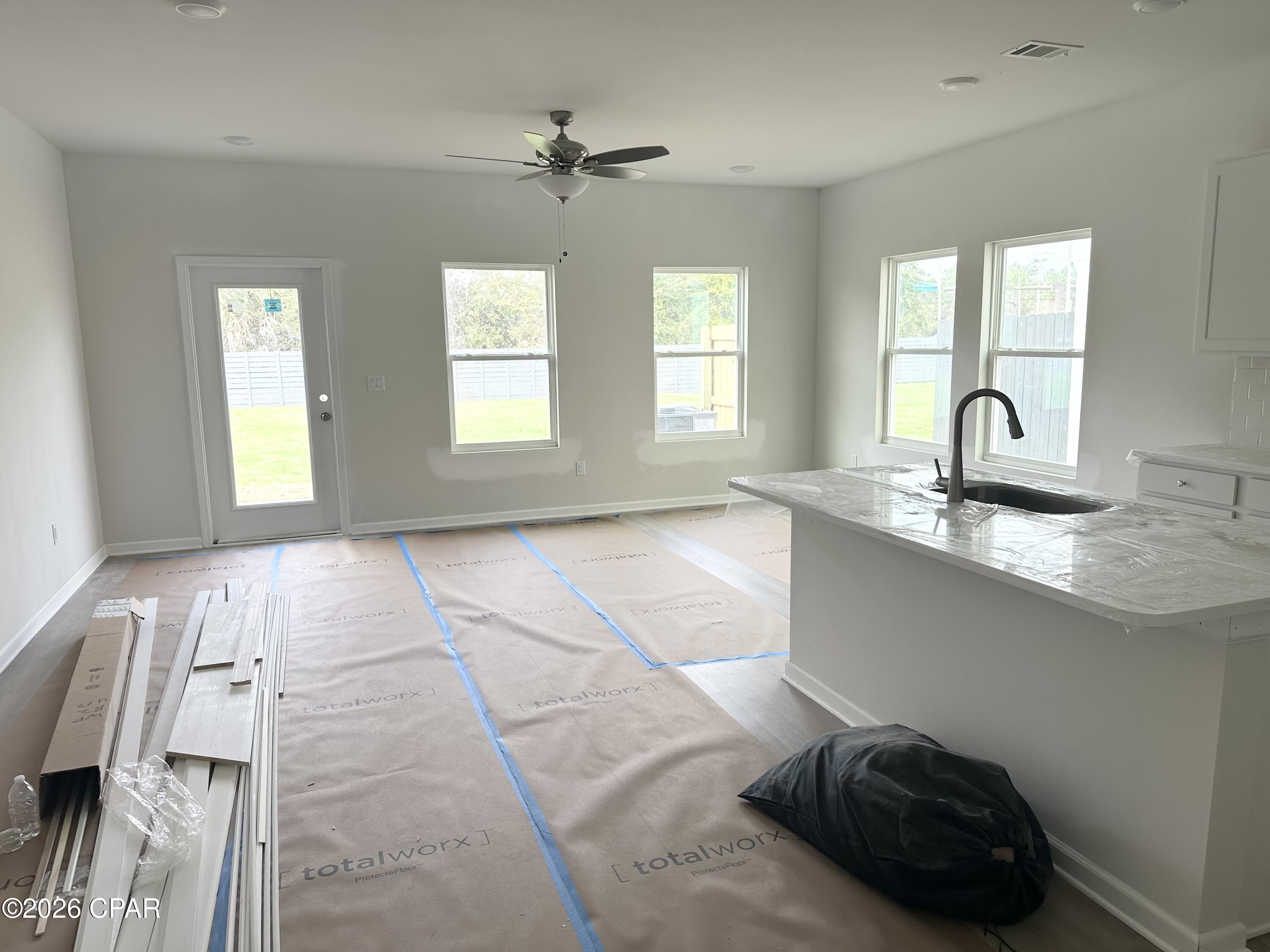 Image 4 For 7645 Lumen Lane 12