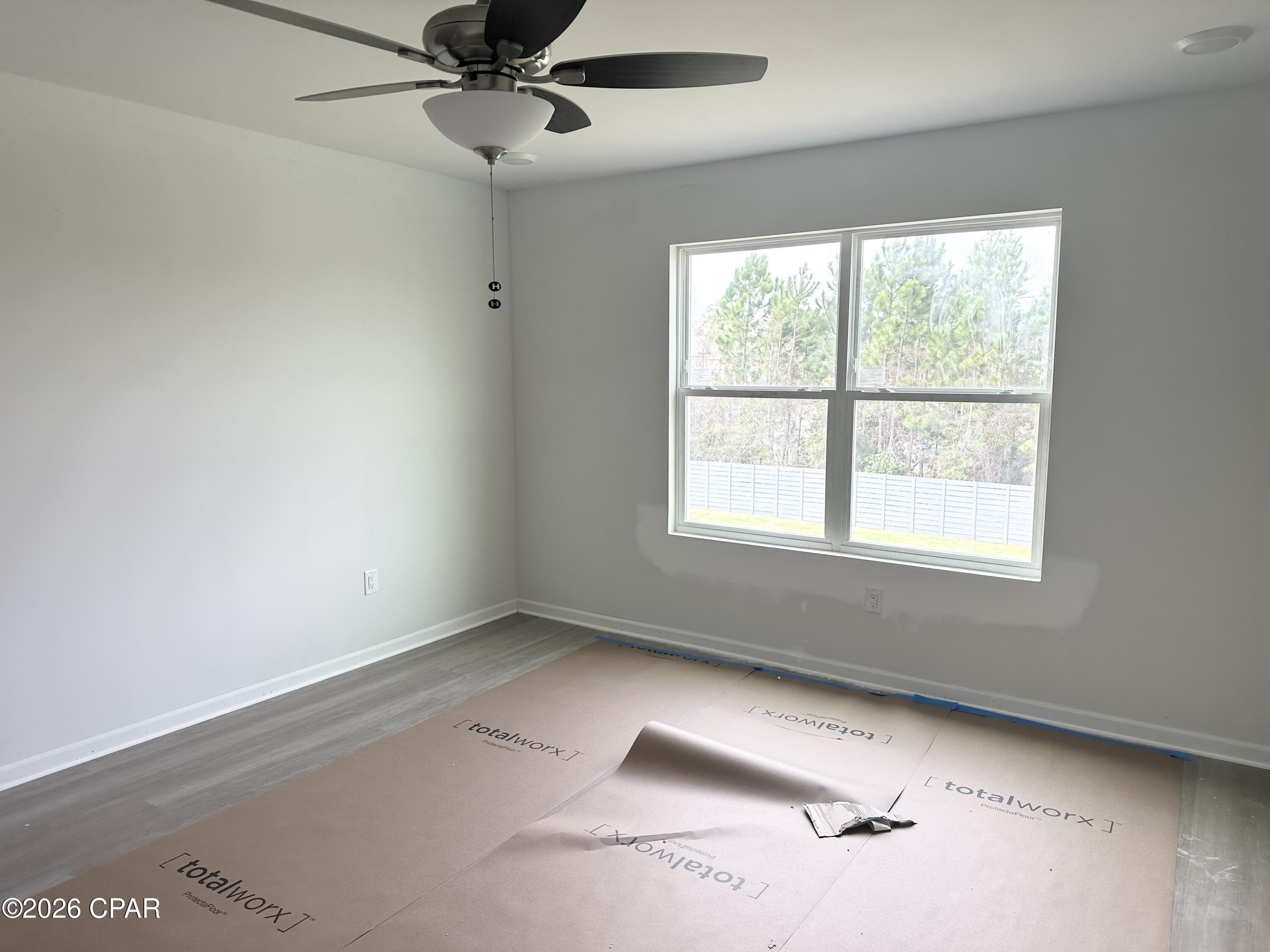 Image 5 For 7649 Lumen Lane 10