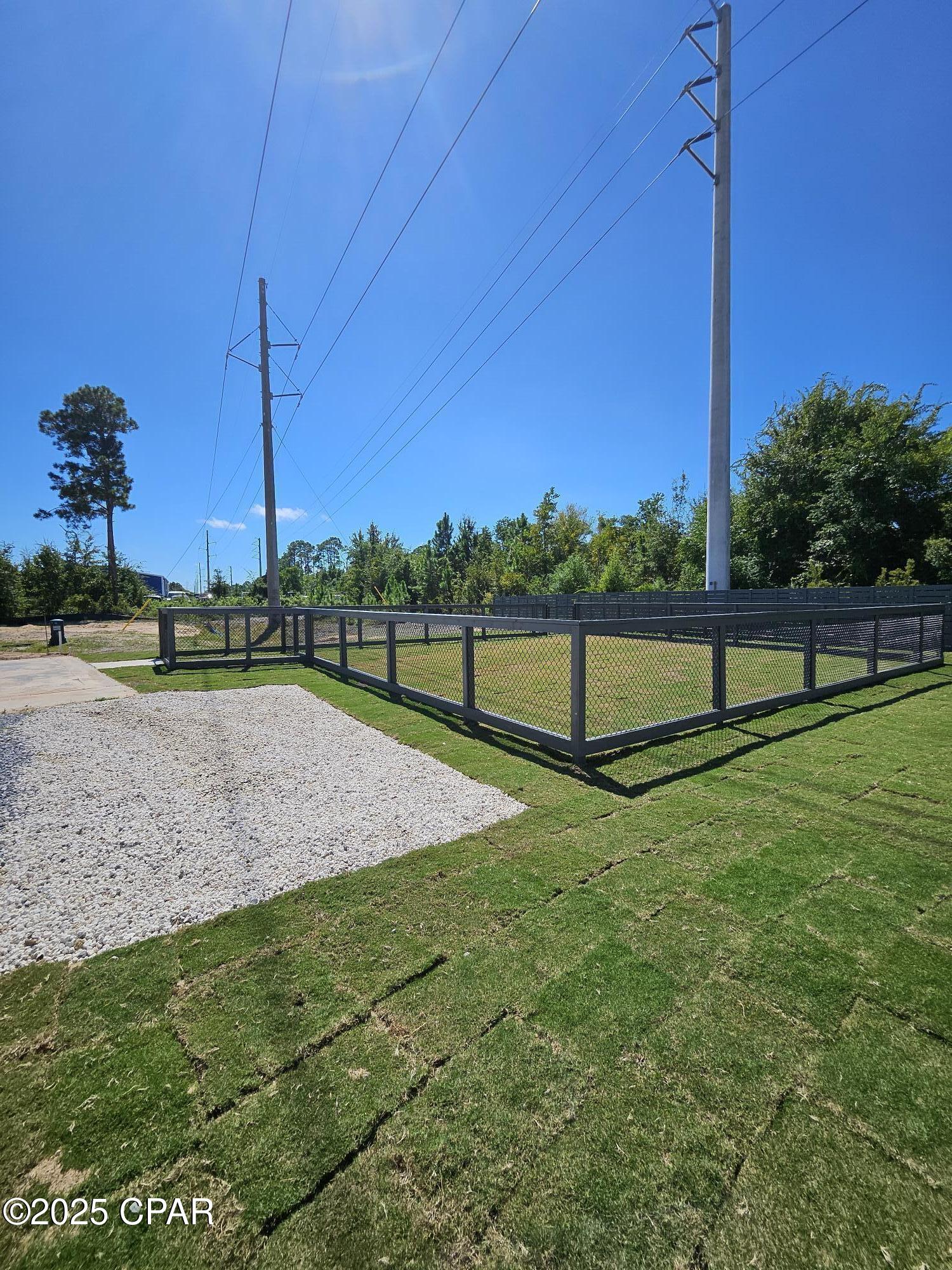 Image 9 For 7649 Lumen Lane 10