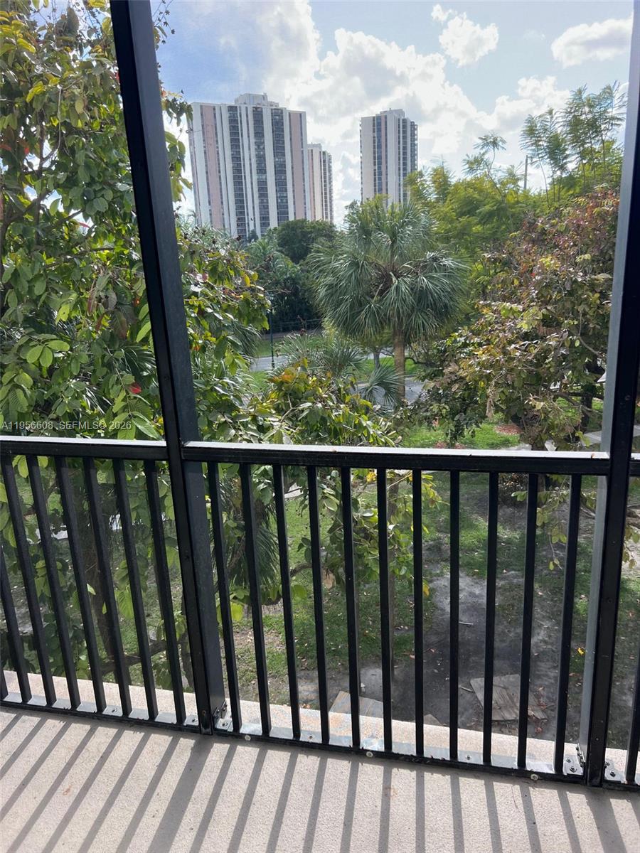 Bravura I Condo