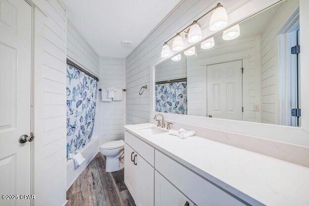 Image 13 For 8610 Surf Drive 307