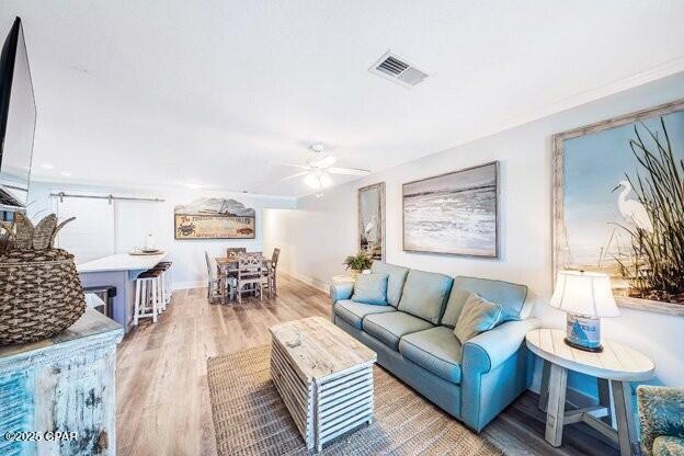 Image 3 For 8610 Surf Drive 307