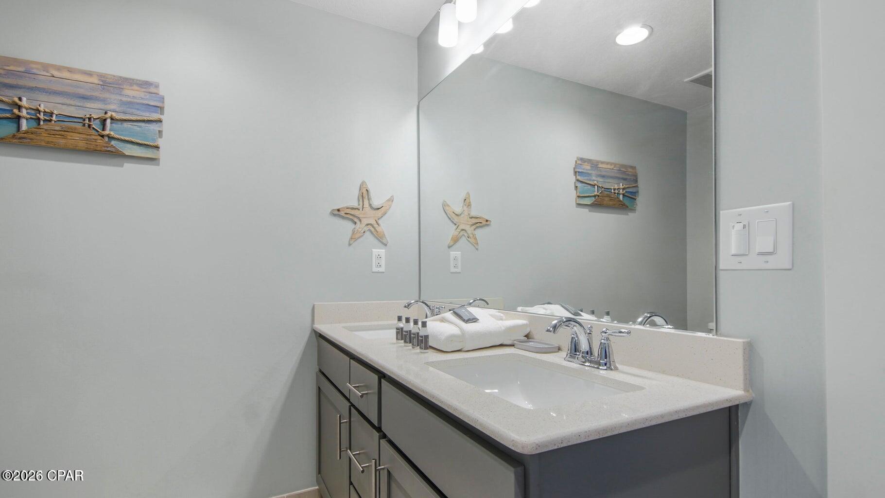 Image 34 For 15928 Front Beach Road 32202