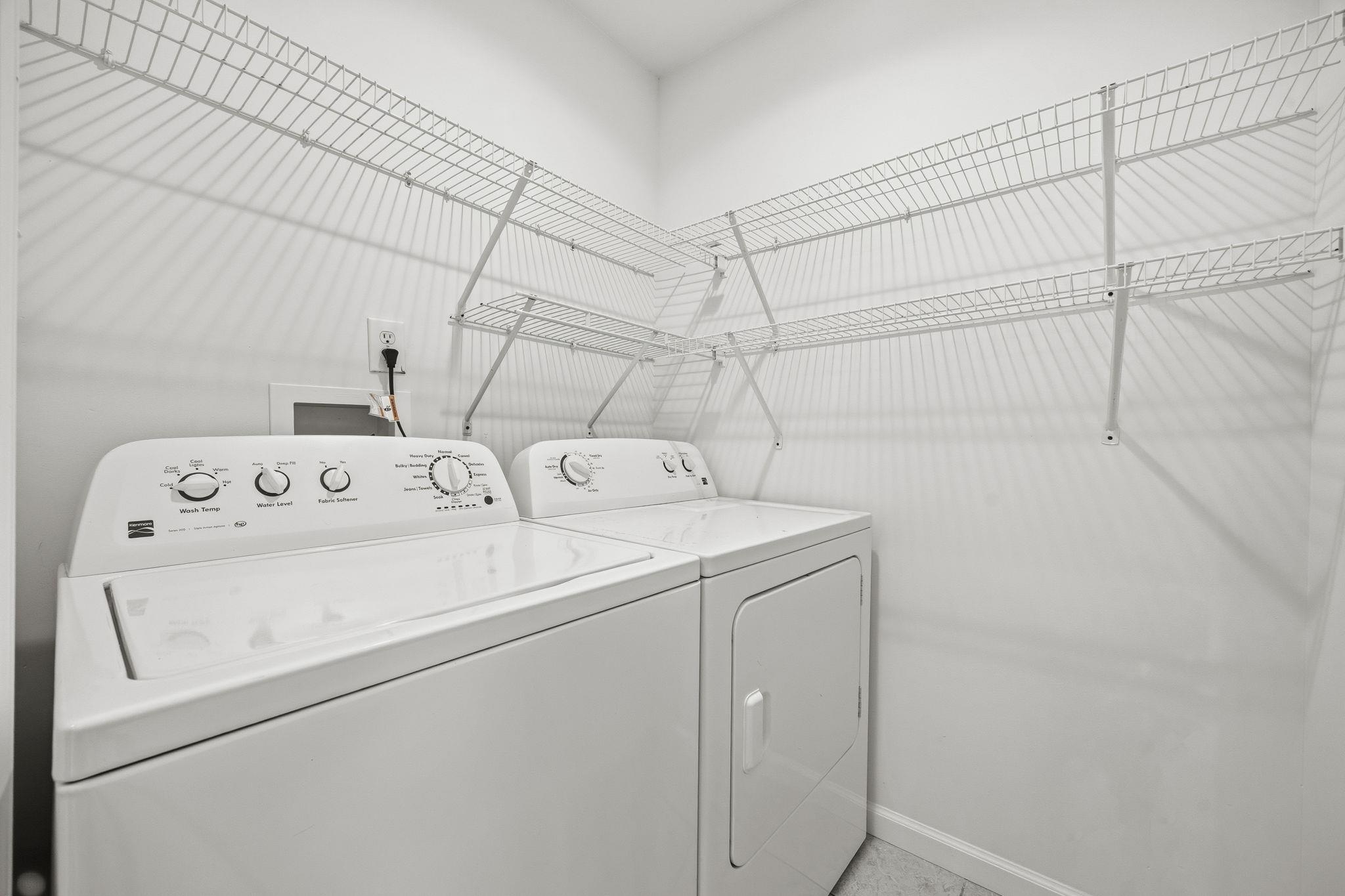 2602841 | Photo 22