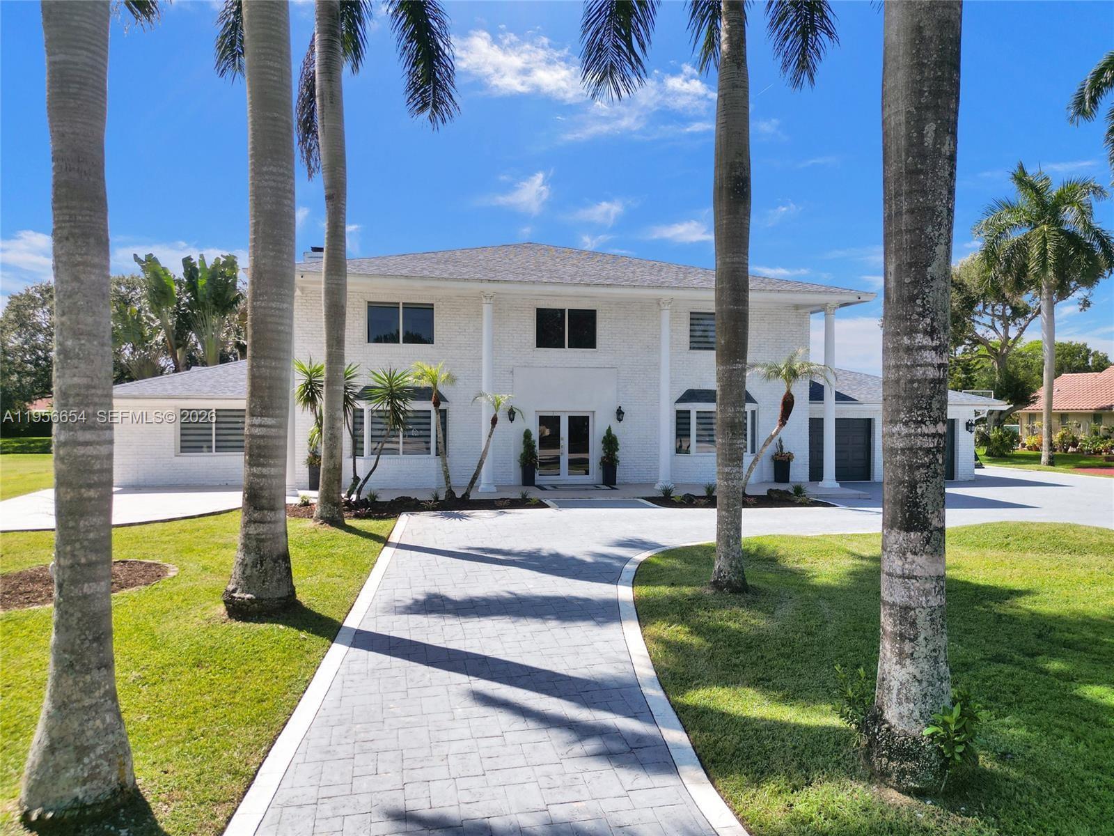 Laurel Oaks East
