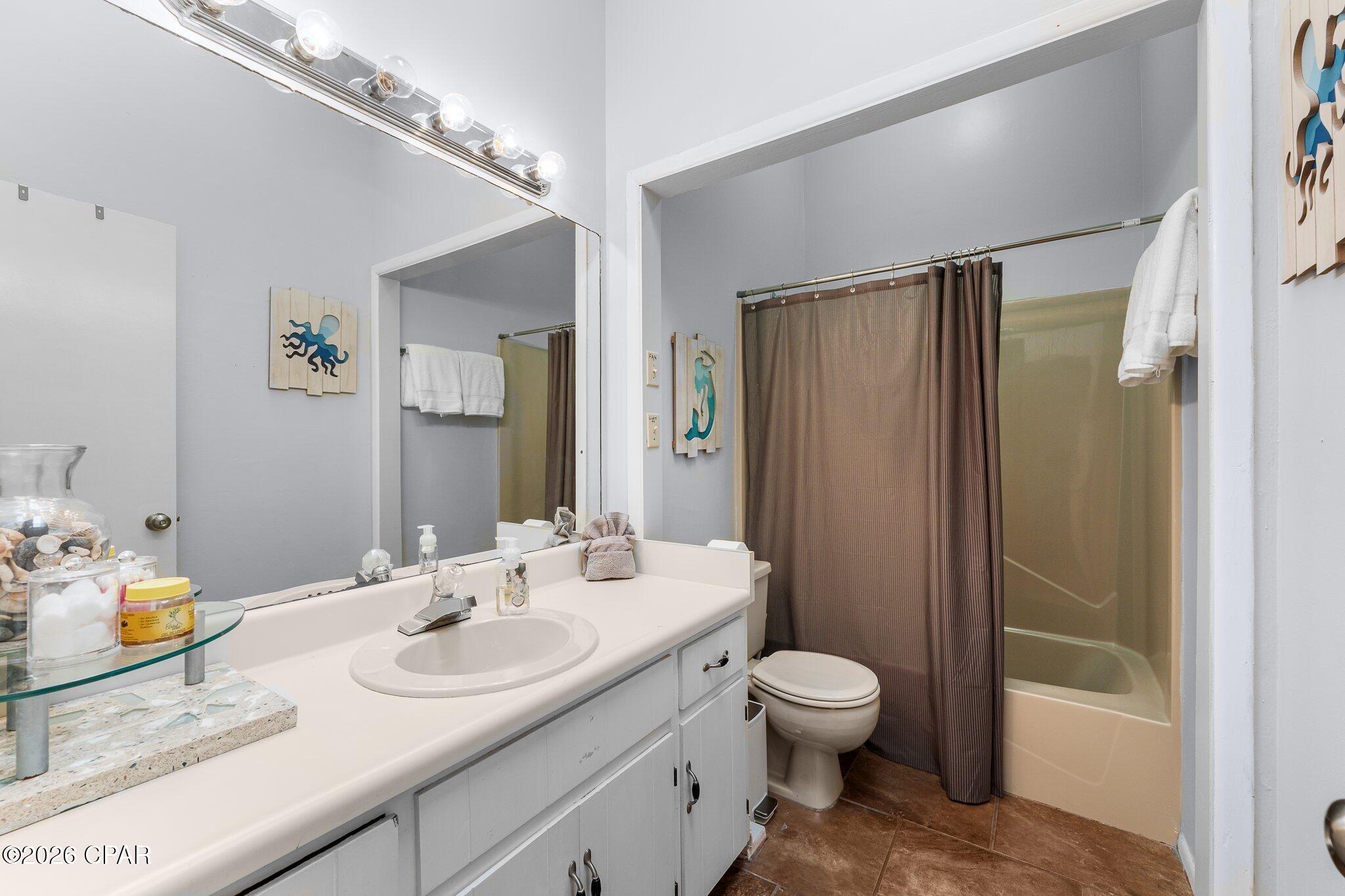 Image 16 For 36 Chateau Road