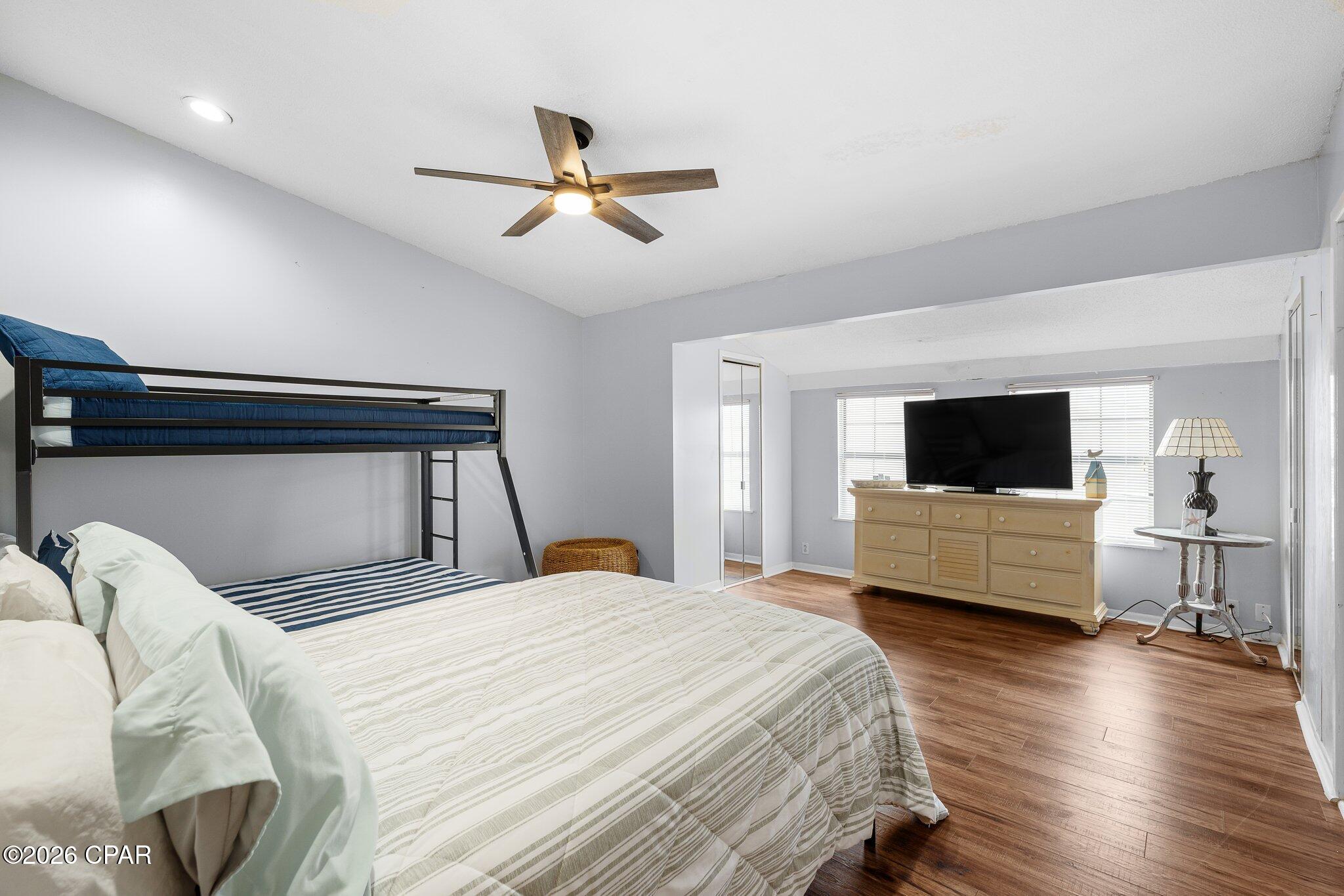 Image 17 For 36 Chateau Road