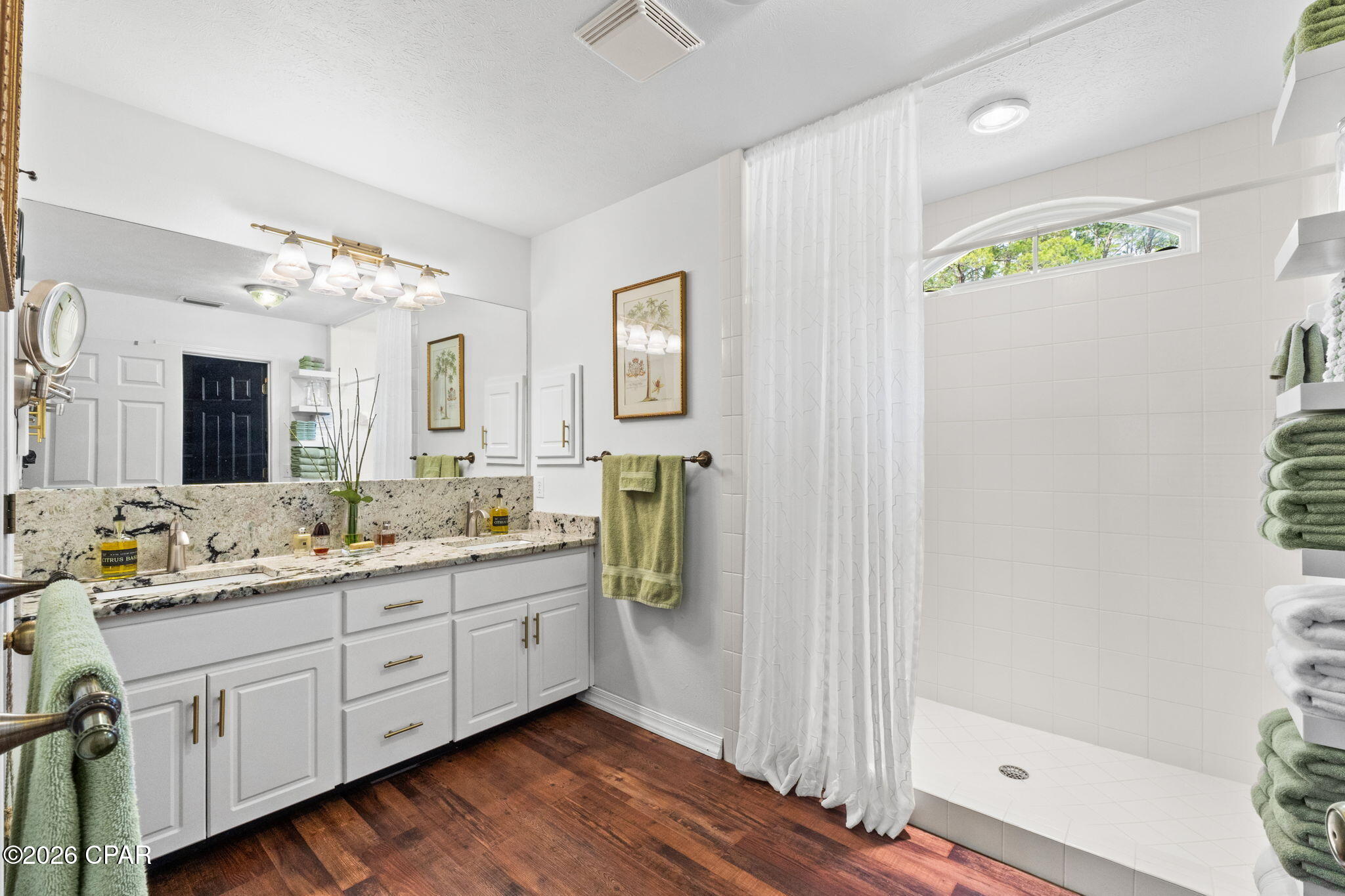 Image 32 For 2197 Greenhead Road