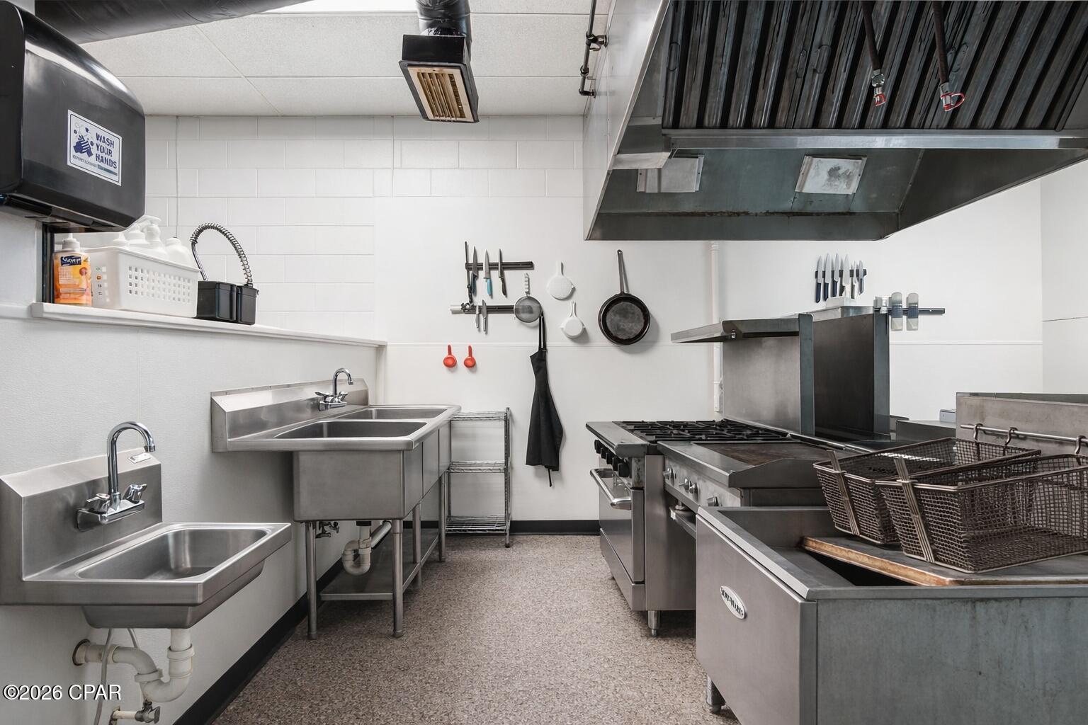 Image 16 For 20737 Central Avenue