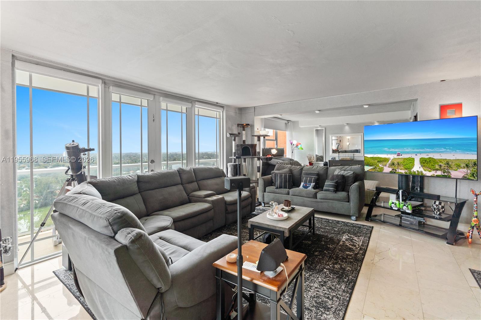 Buckley Towers Condo - Ea