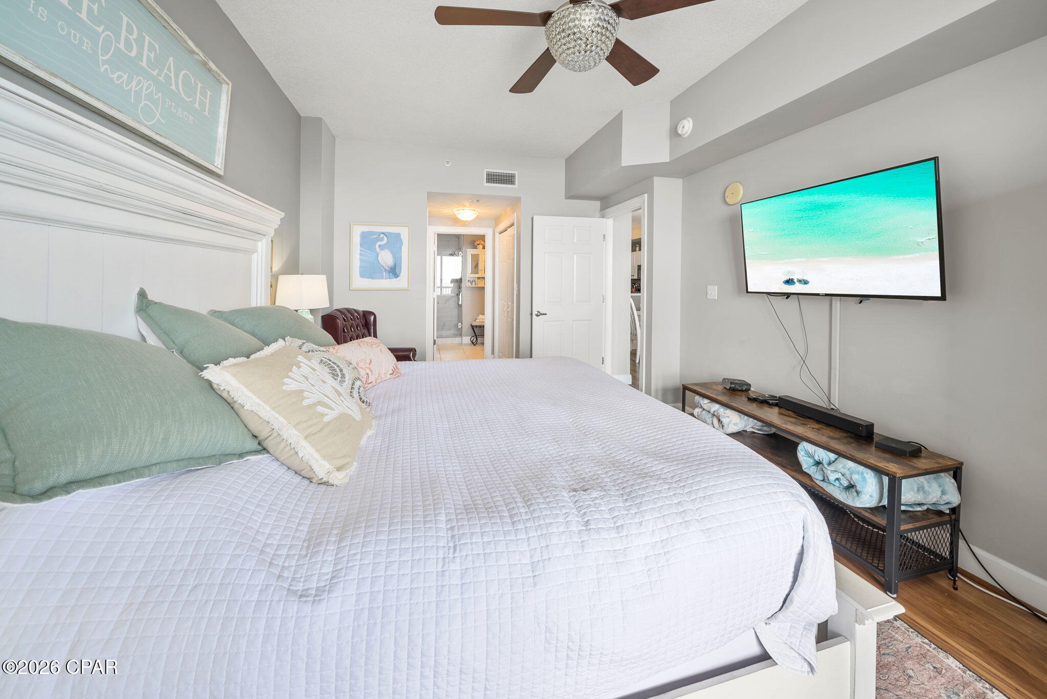 Image 17 For 14825 Front Beach Road 1909