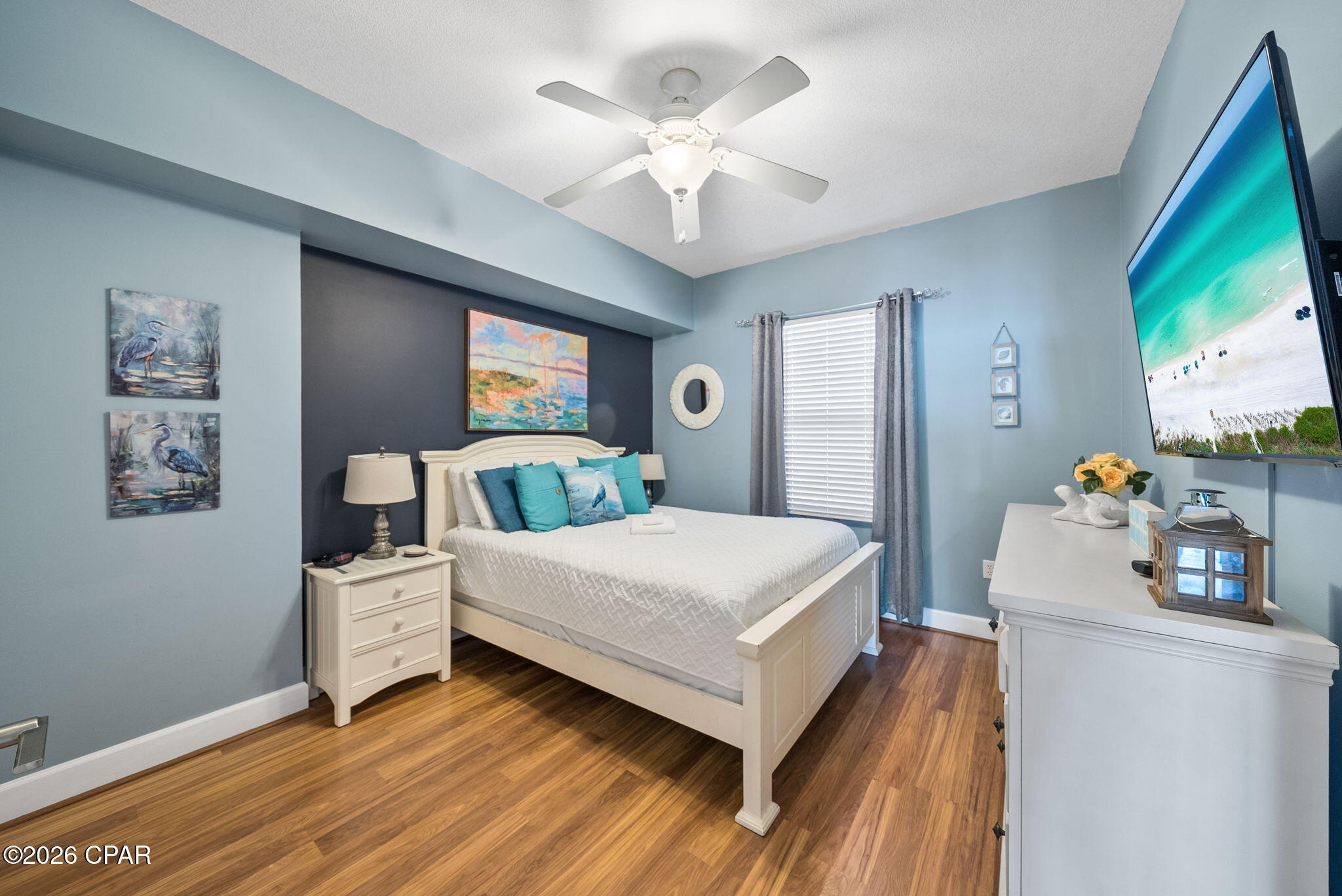 Image 20 For 14825 Front Beach Road 1909