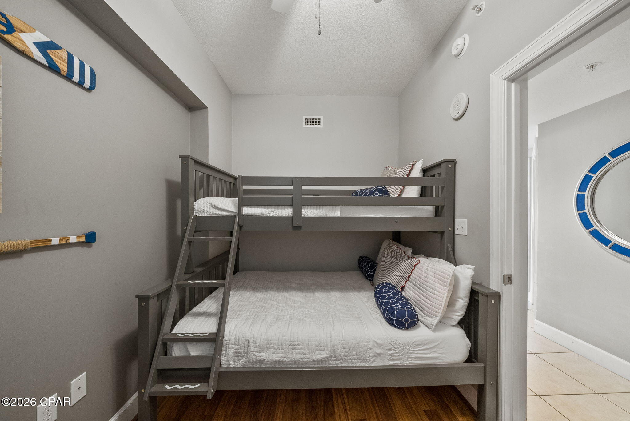 Image 22 For 14825 Front Beach Road 1909