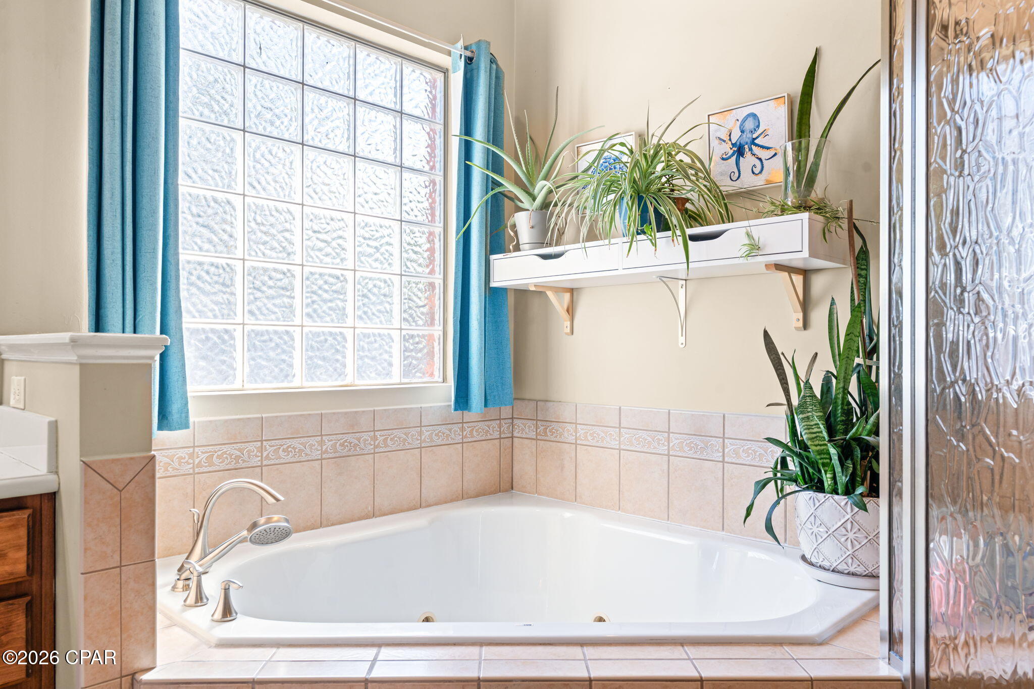 Image 24 For 104 Heritage Court