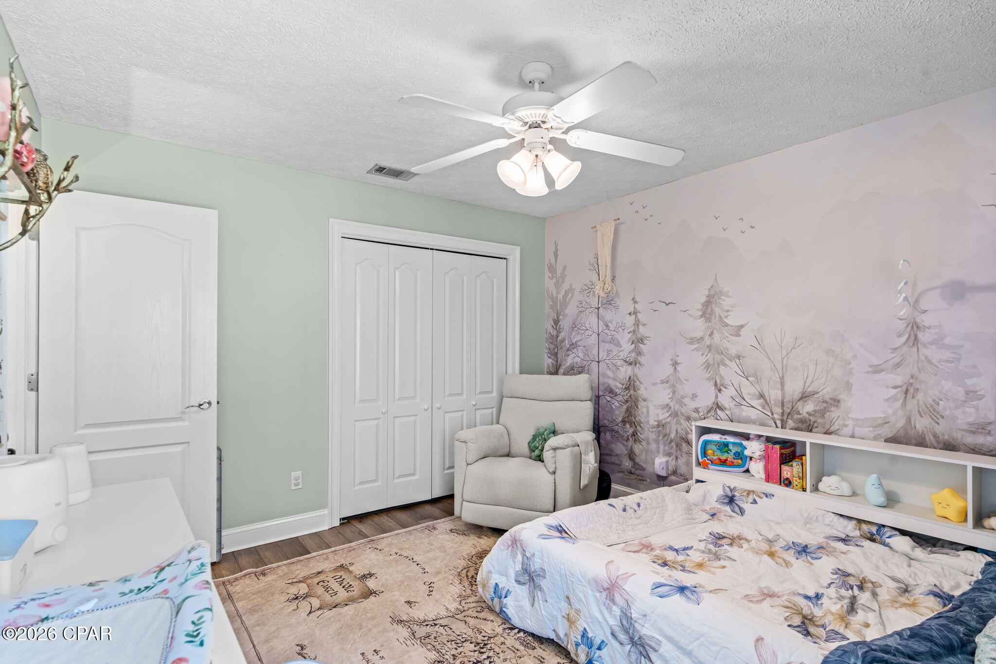 Image 27 For 104 Heritage Court