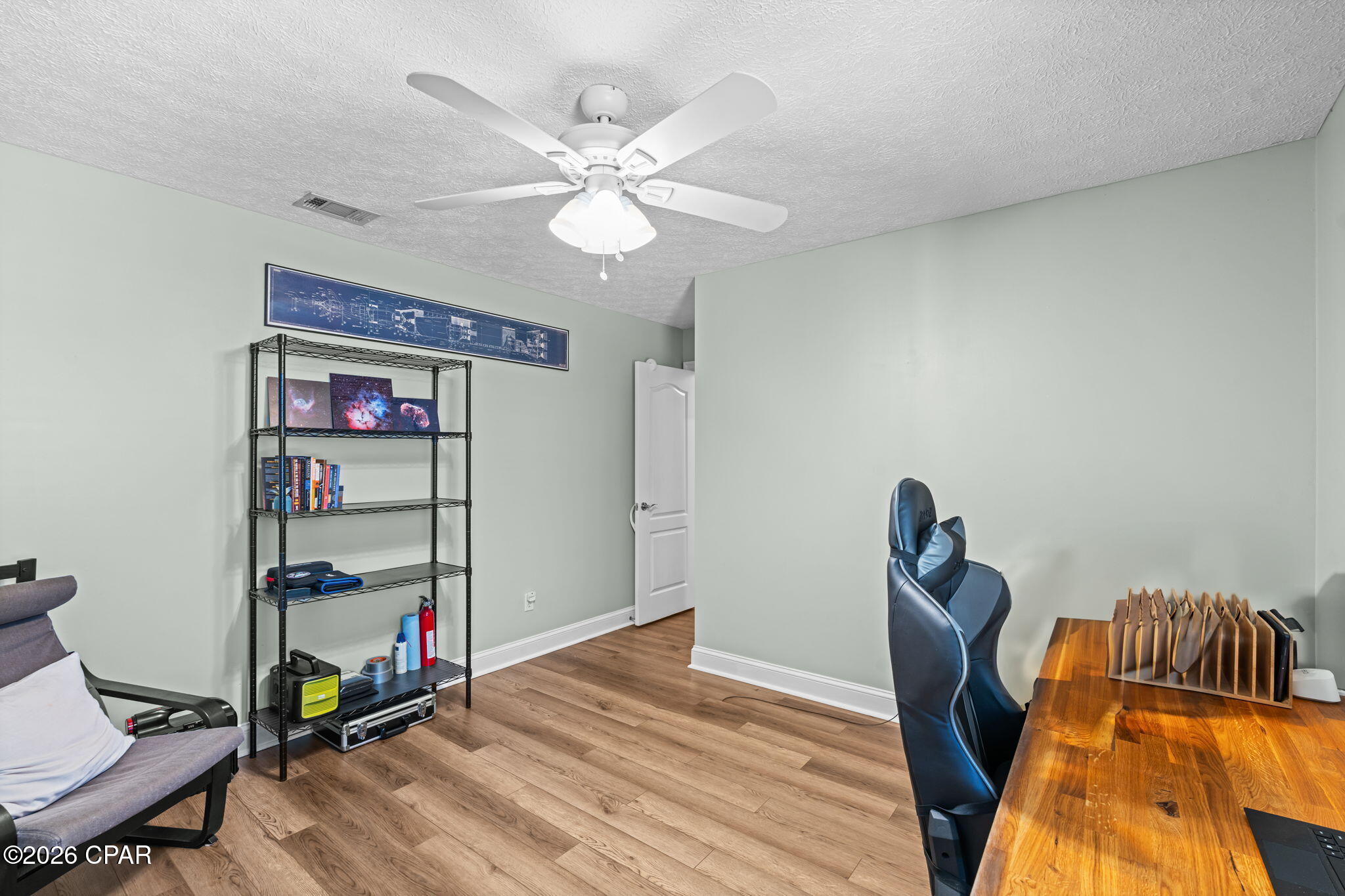 Image 31 For 104 Heritage Court