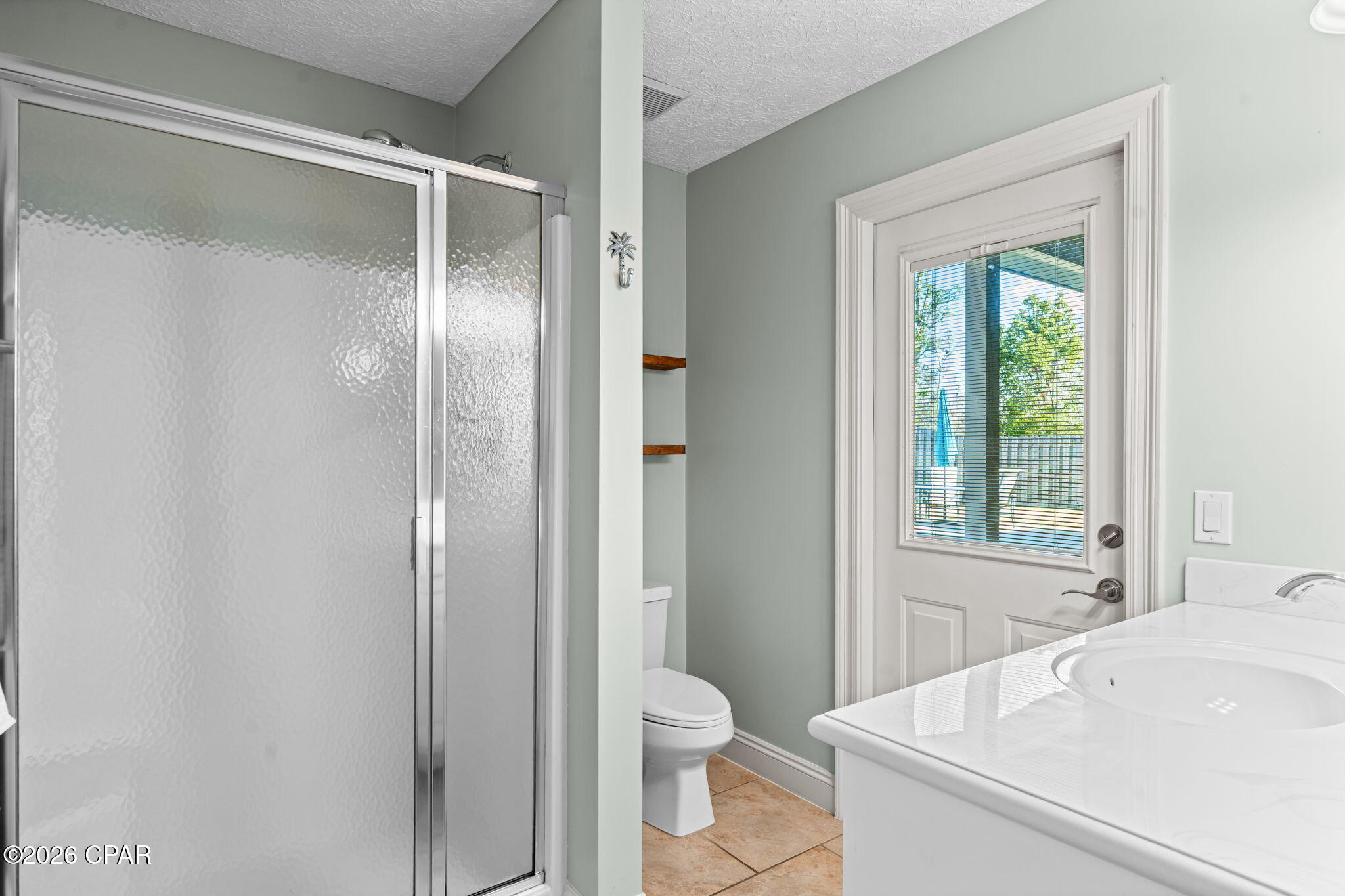 Image 33 For 104 Heritage Court