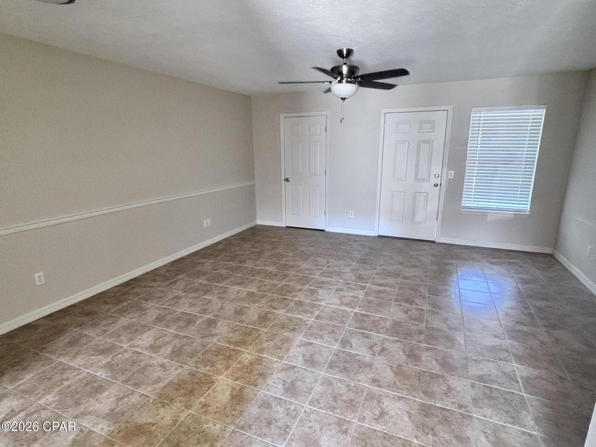 Image 3 For 6588 Harbour Boulevard