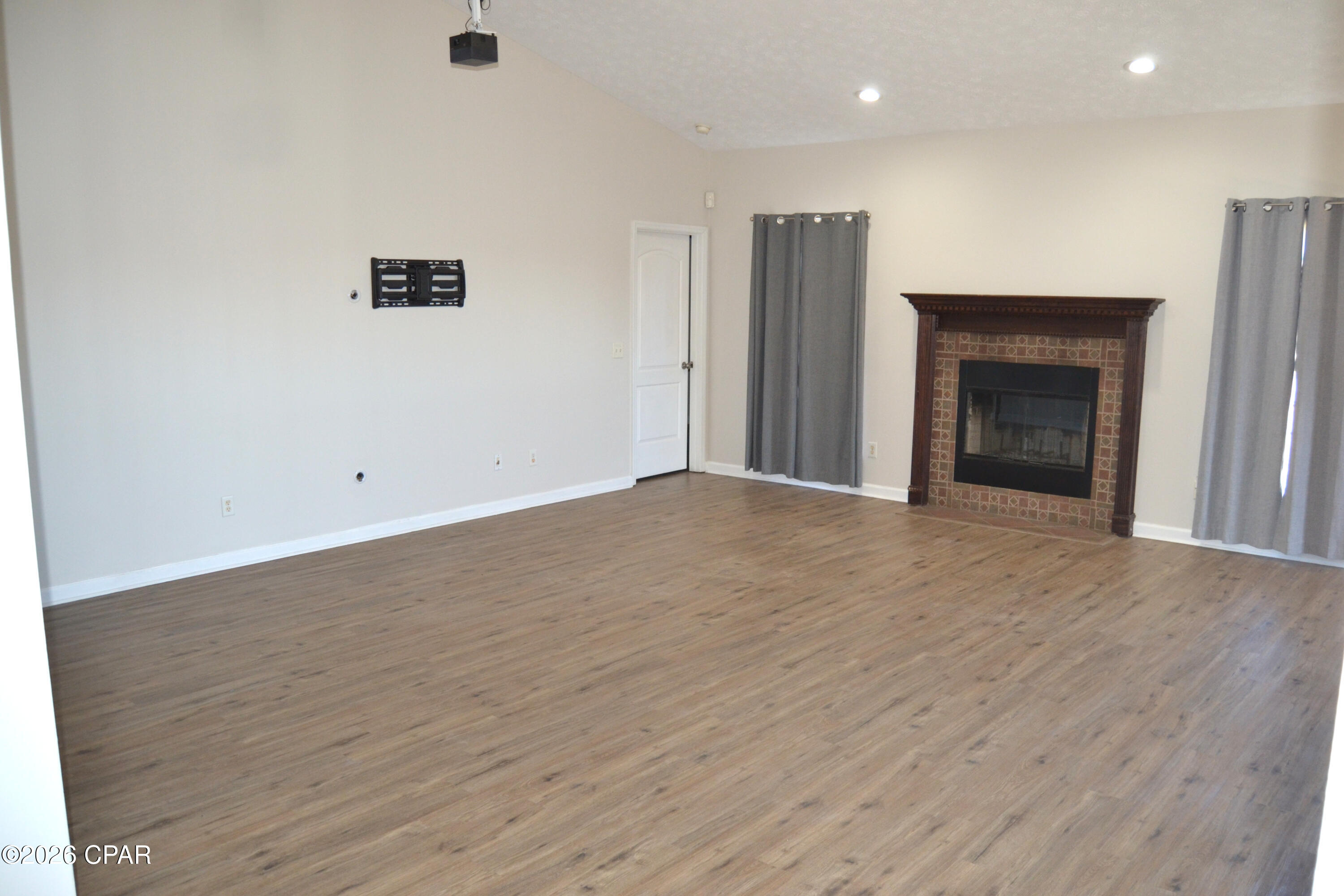 Image 5 For 4823 Mccall Lane