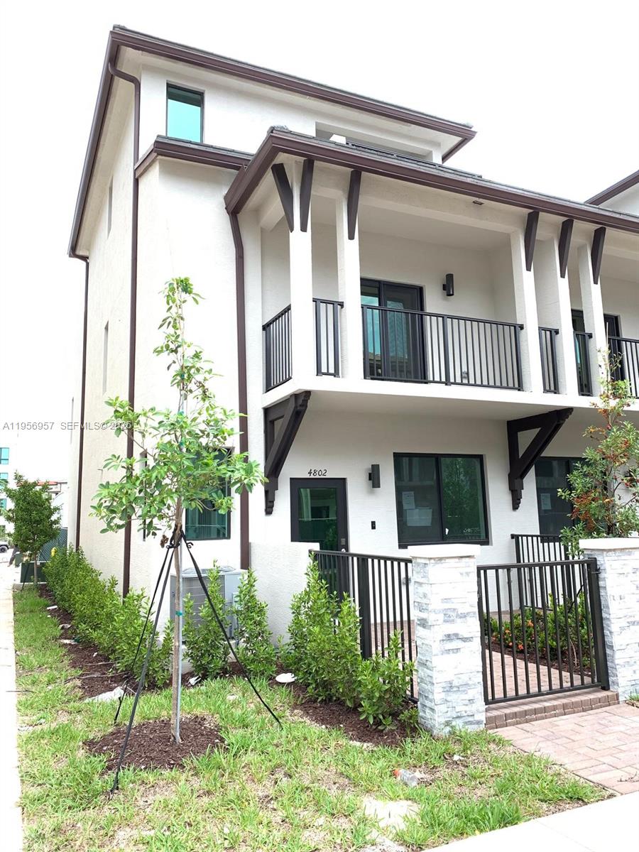 Downtown Doral South Phas