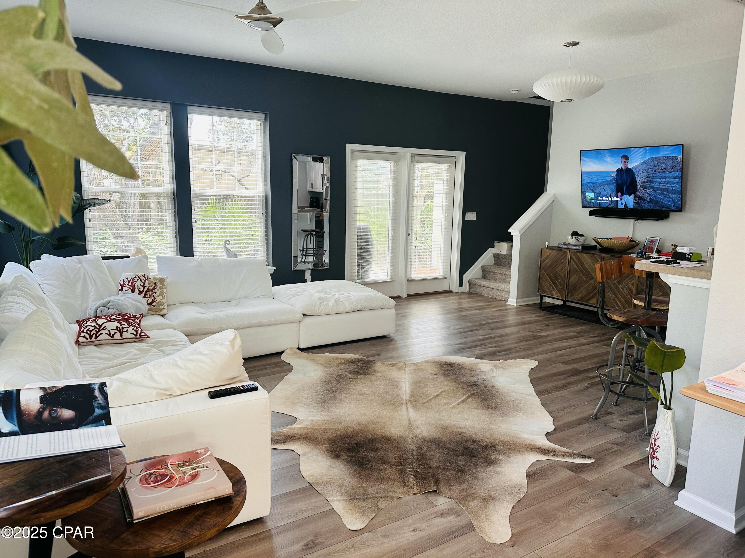 Image 11 For 201 Sand Oak Boulevard