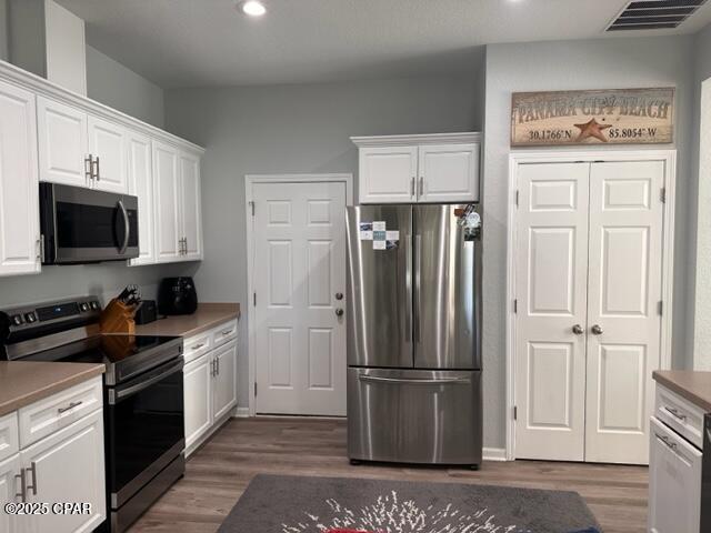 Image 19 For 201 Sand Oak Boulevard