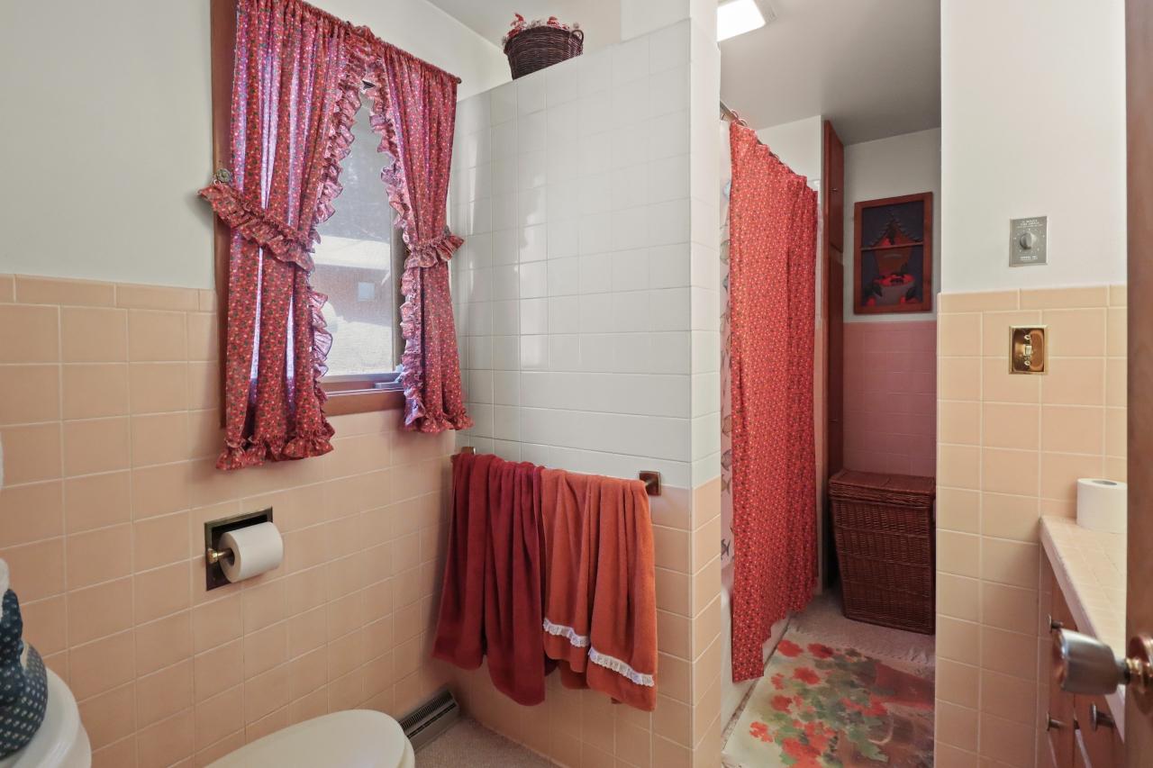 Boot Lake Property 5860 Boot Lake Rd Photo 9