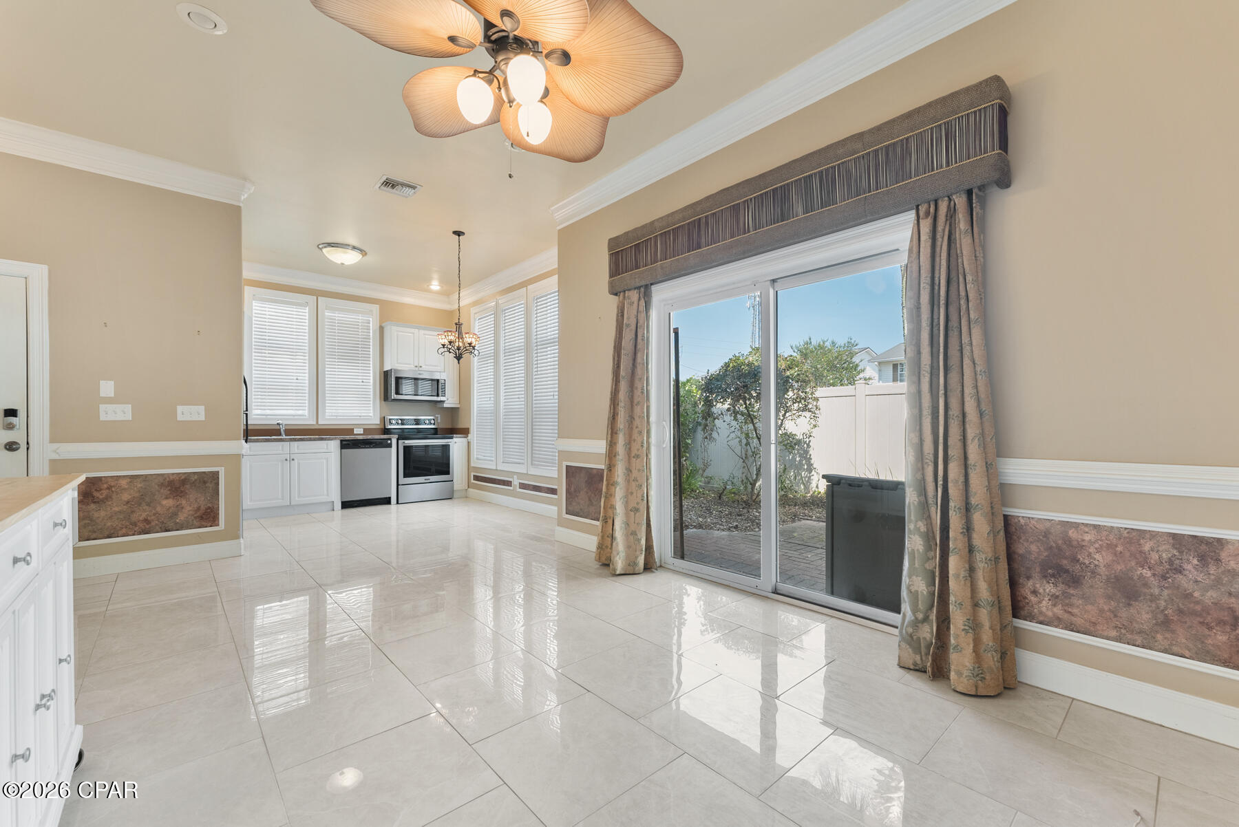 Image 5 For 100 Downing Street 1