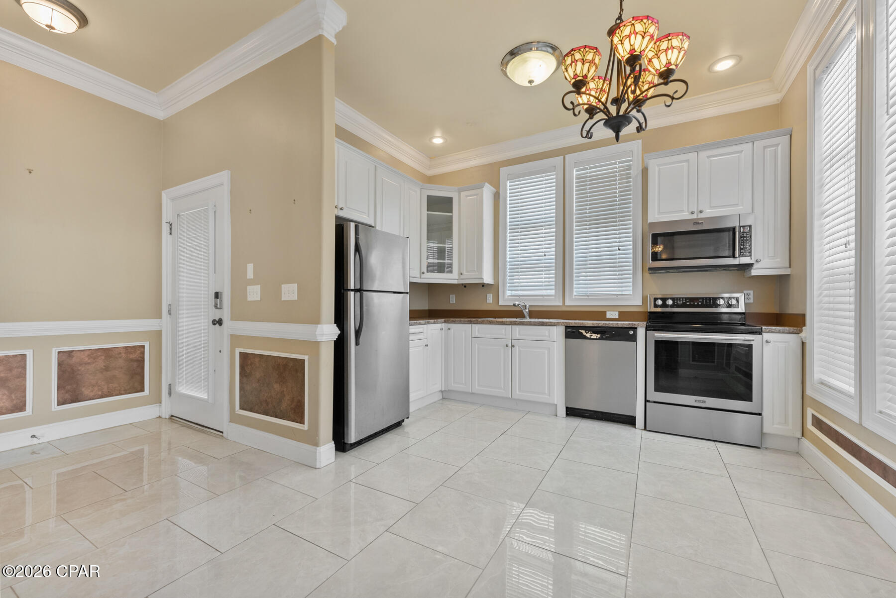 Image 7 For 100 Downing Street 1