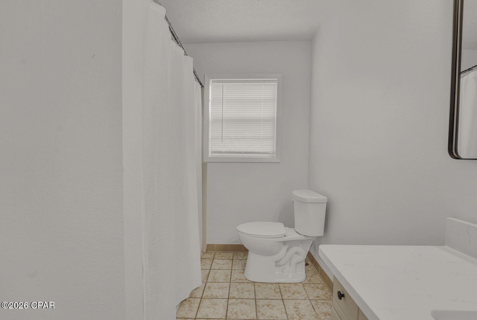 Image 19 For 210 Cove Boulevard