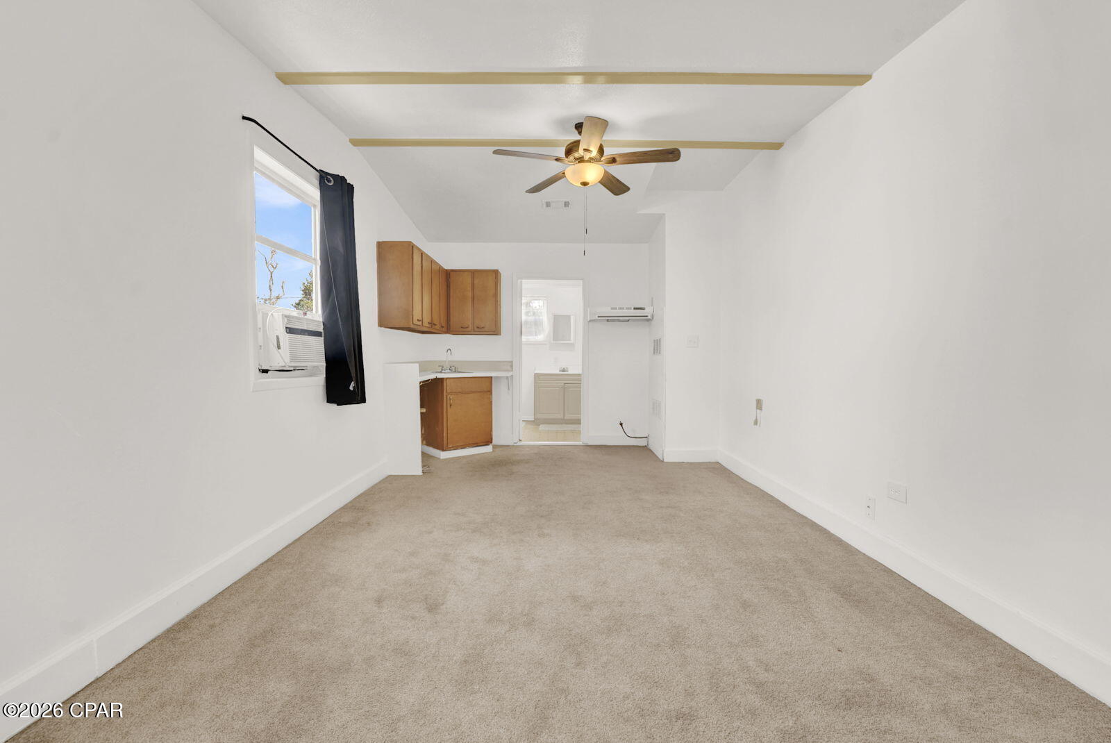 Image 43 For 210 Cove Boulevard