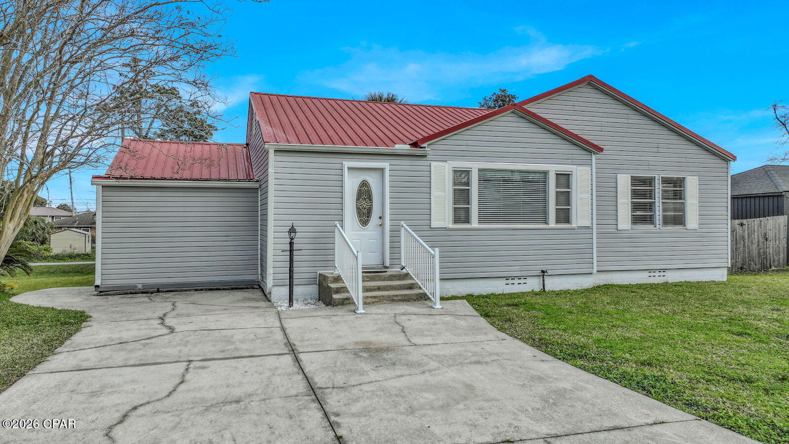 Image 47 For 210 Cove Boulevard