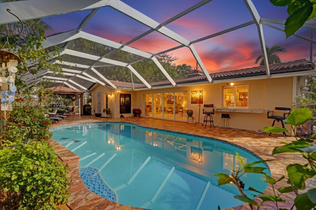 Country Club Homes