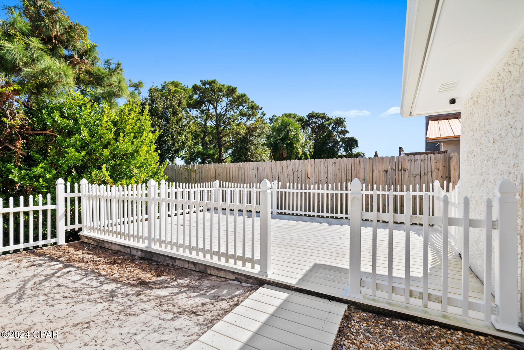 Image 3 For 6322 Sunset Avenue