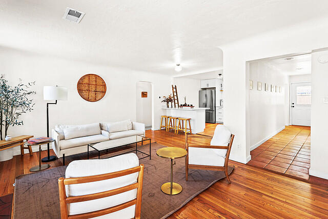 4038 Anderson Avenue, Albuquerque NM 87108