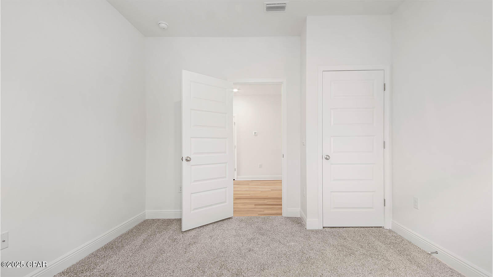 Image 33 For 414 Wolcott Way