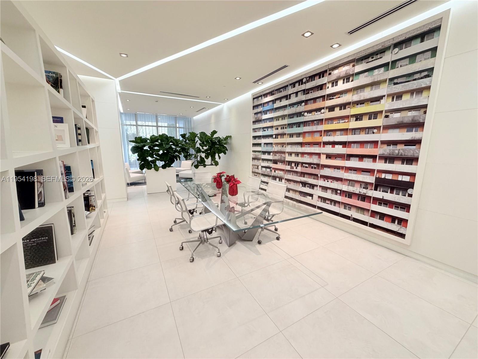 4250 Biscayne Boulevard C